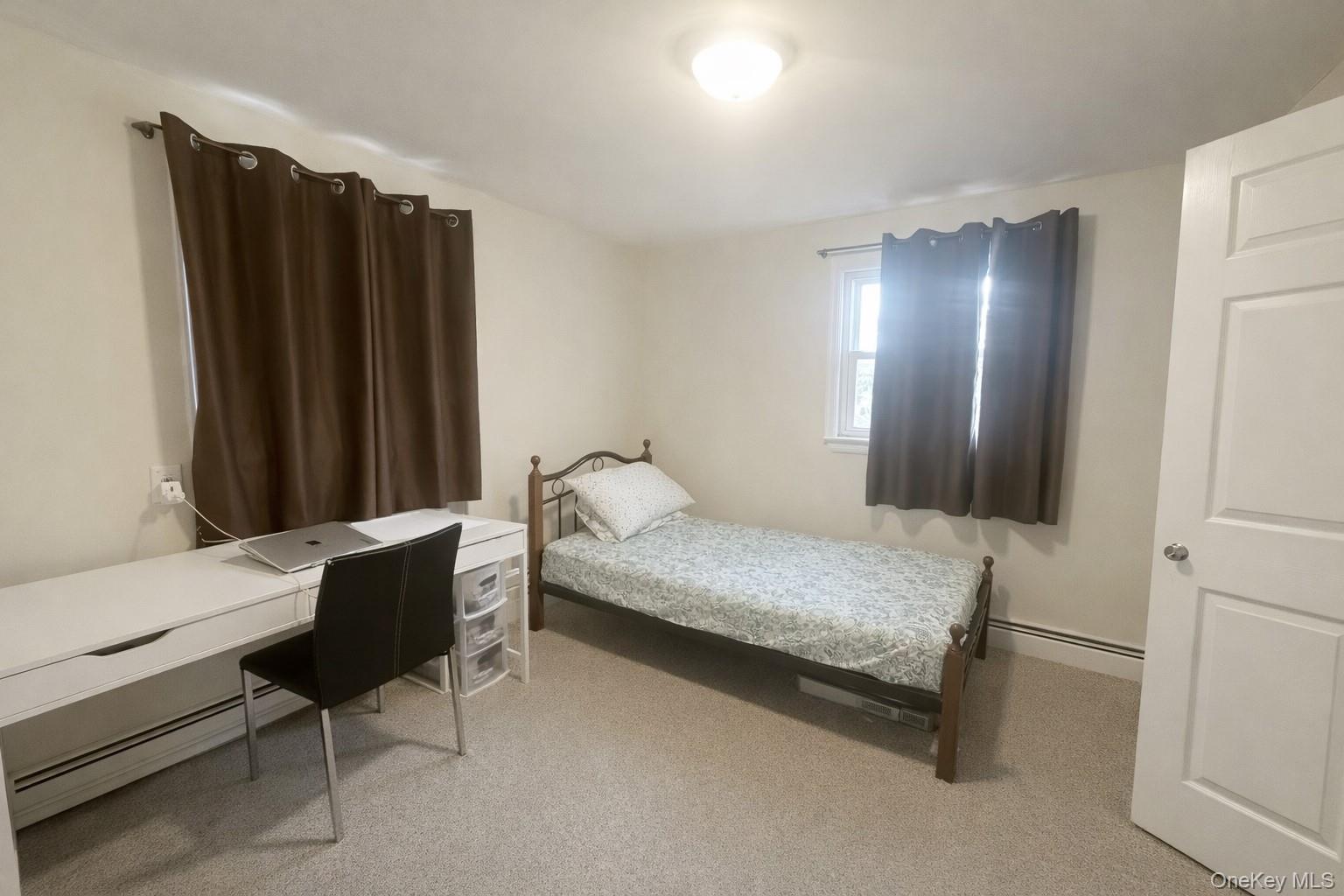 Single Family Horseblock  Suffolk County, NY 11738, MLS-946682-3