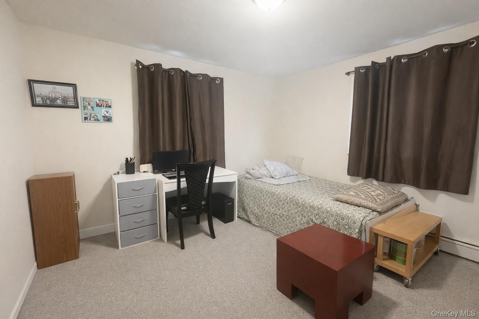 Single Family Horseblock  Suffolk County, NY 11738, MLS-946682-5