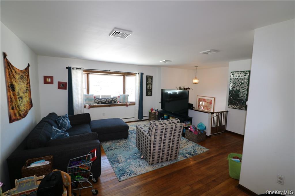 Single Family Round Lake  Orange County, NY 10950, MLS-946697-14