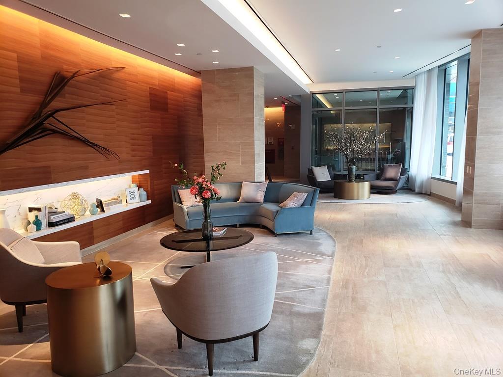 Condo 39th  Queens, NY 11354, MLS-946814-18