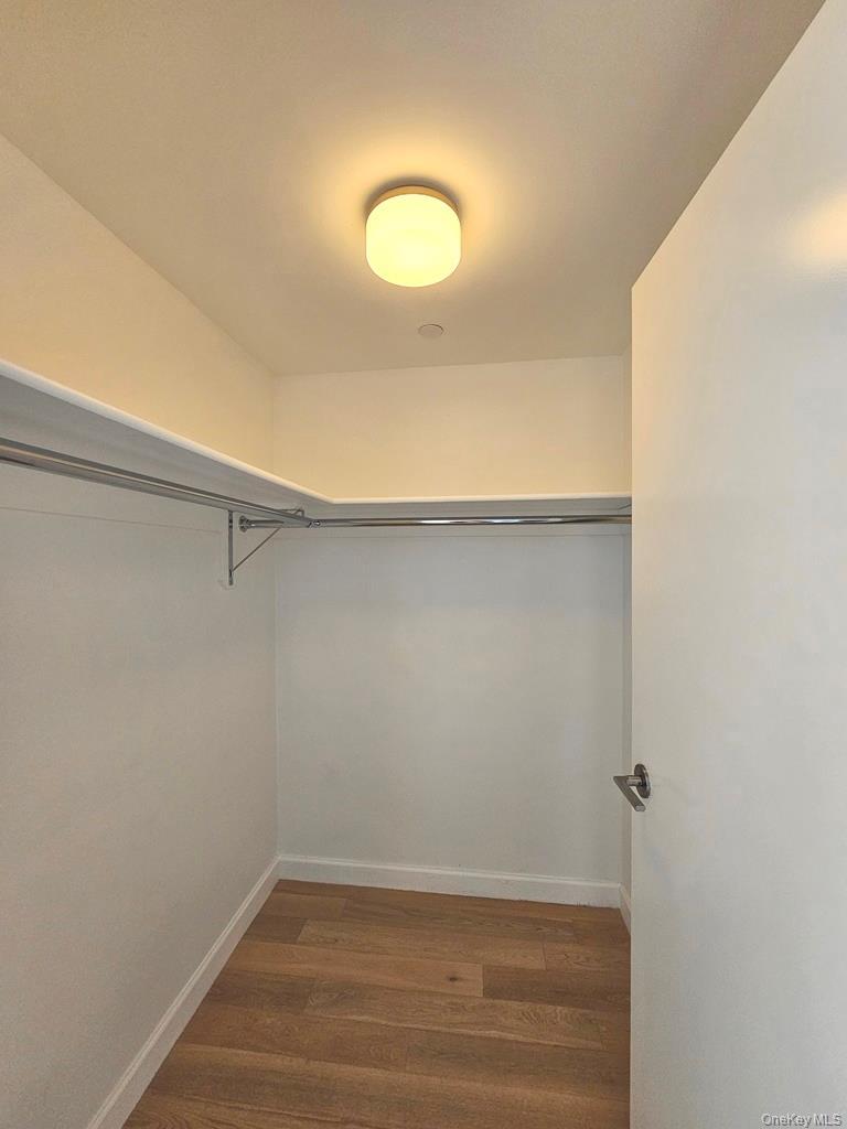 Condo 39th  Queens, NY 11354, MLS-946814-9