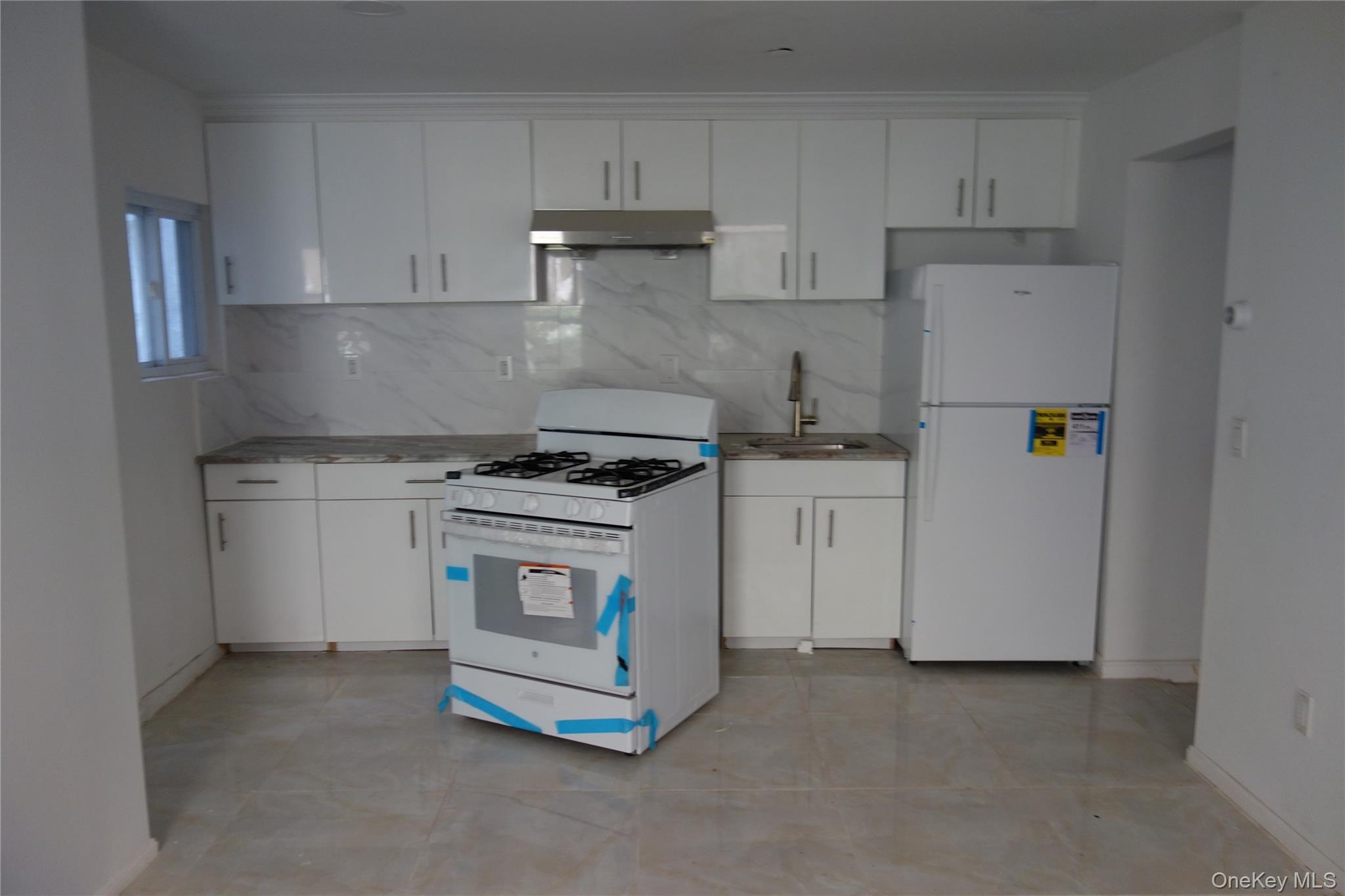 Single Family Prospect  Bronx, NY 10457, MLS-946818-4