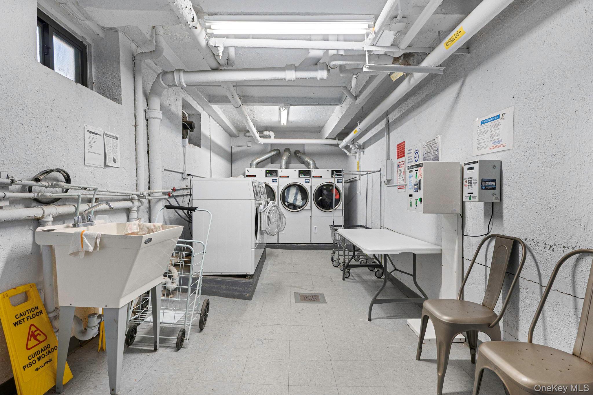 Coop 7  Brooklyn, NY 11235, MLS-946829-17