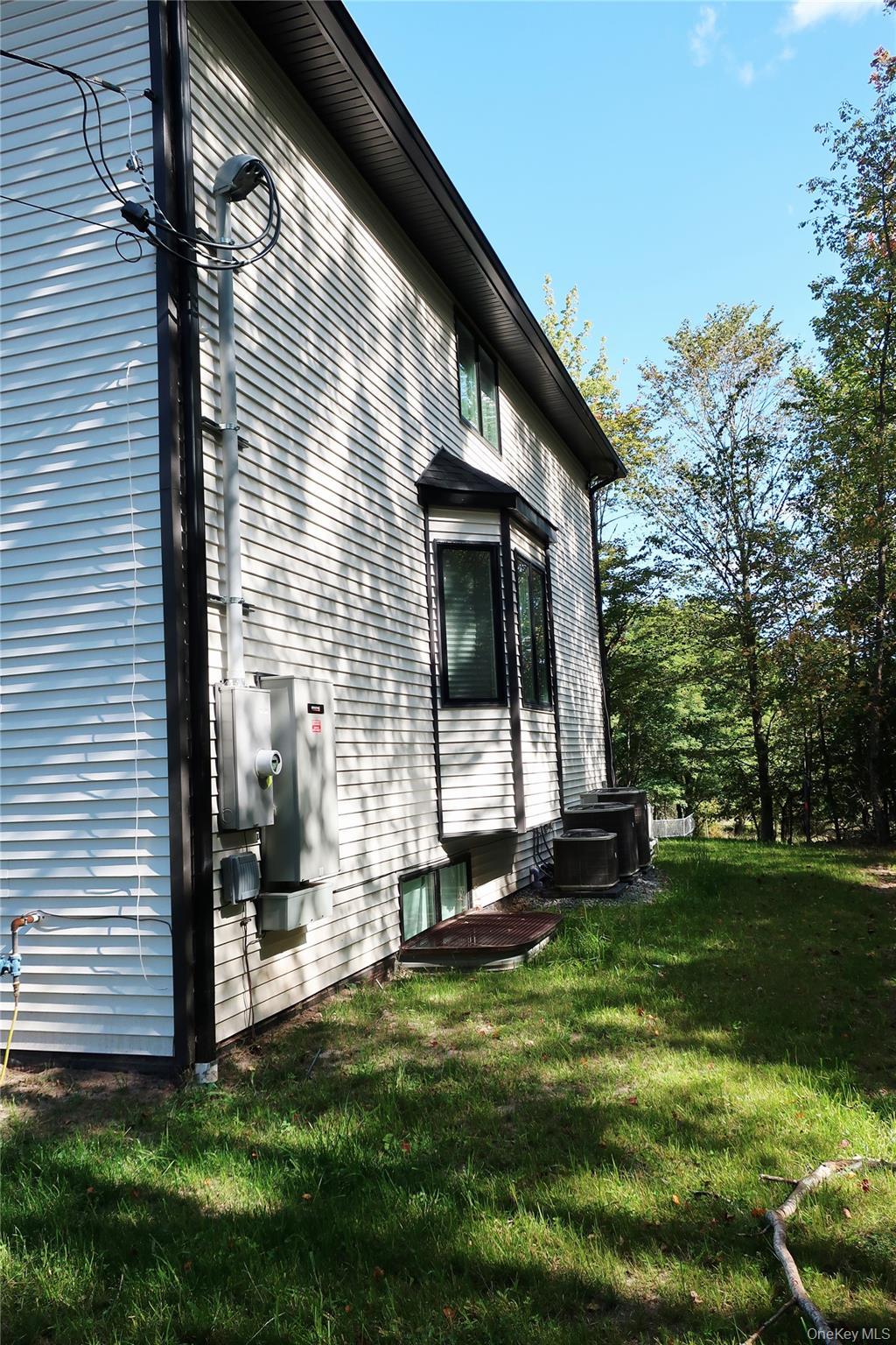Single Family Woodcliff  Sullivan County, NY 12701, MLS-946832-3