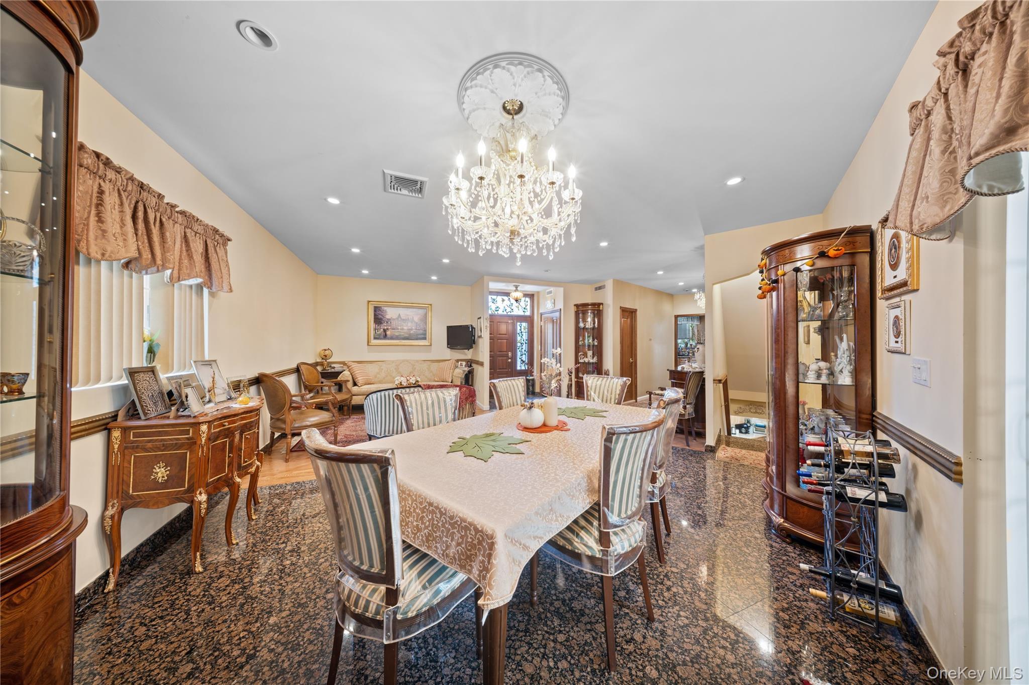 Single Family 63rd Queens, NY 11378, MLS-946891-2