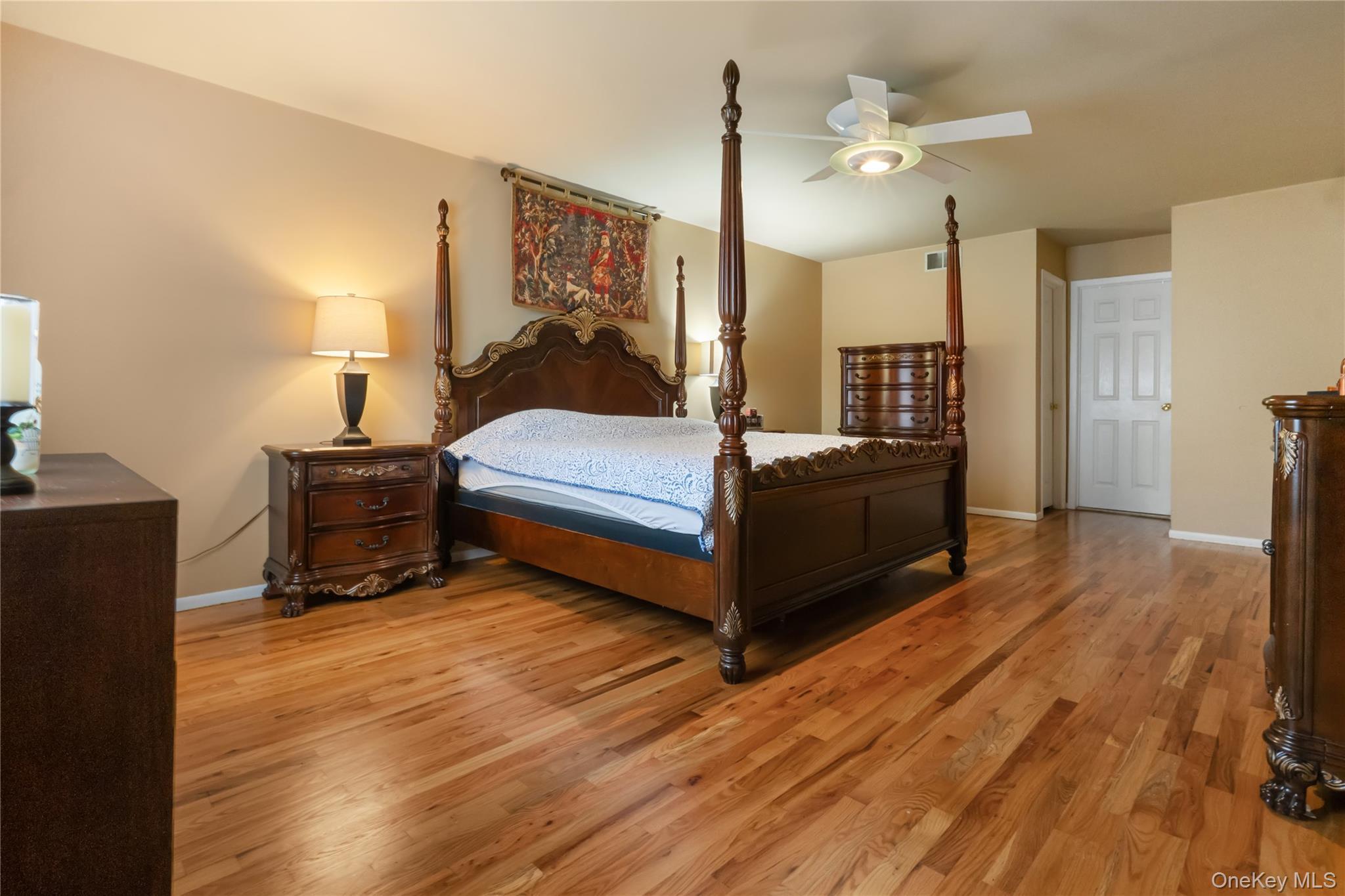 Single Family Cherokee Rd Out Of Area, NY 08816, MLS-946908-22