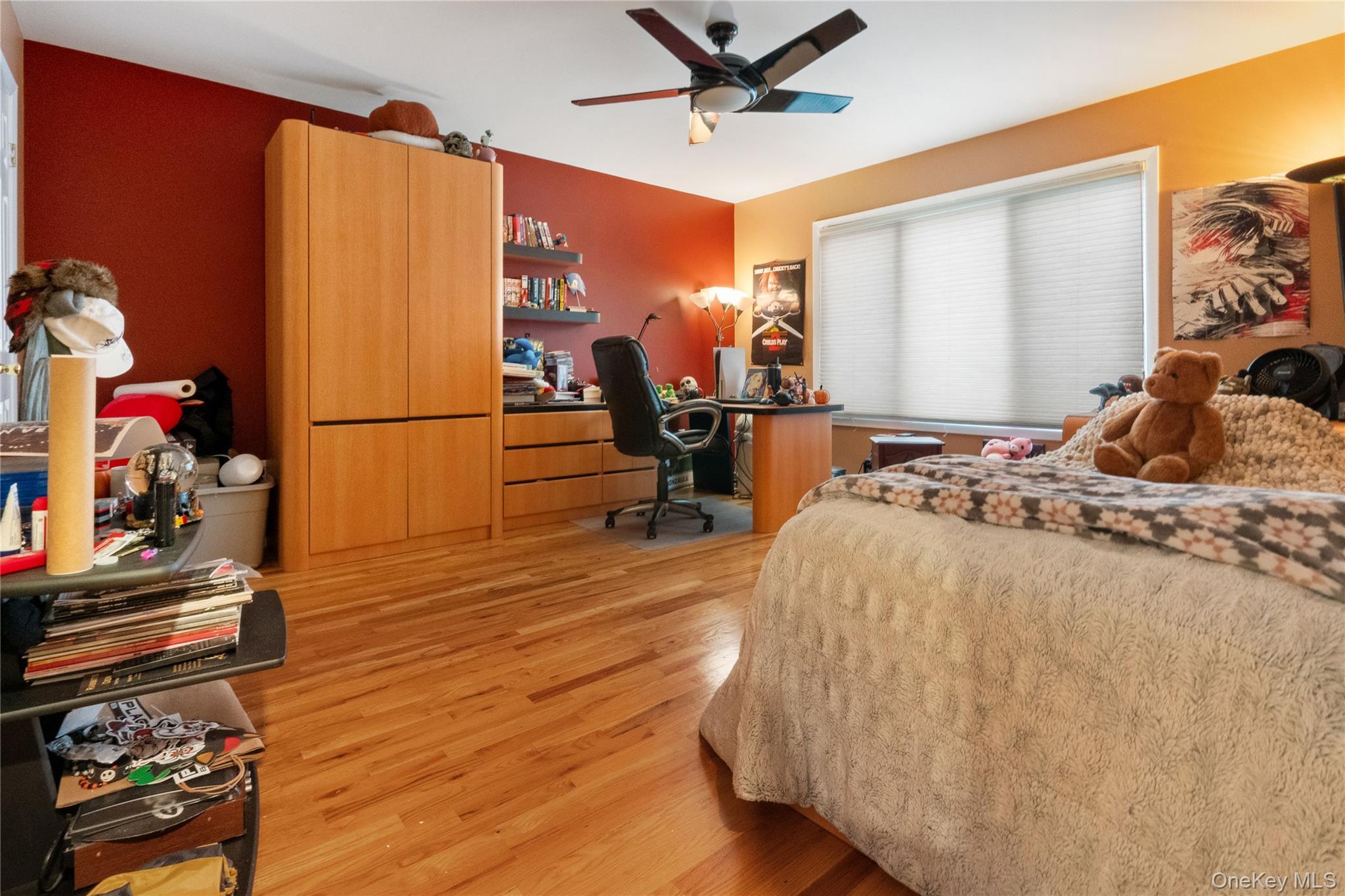 Single Family Cherokee Rd Out Of Area, NY 08816, MLS-946908-23