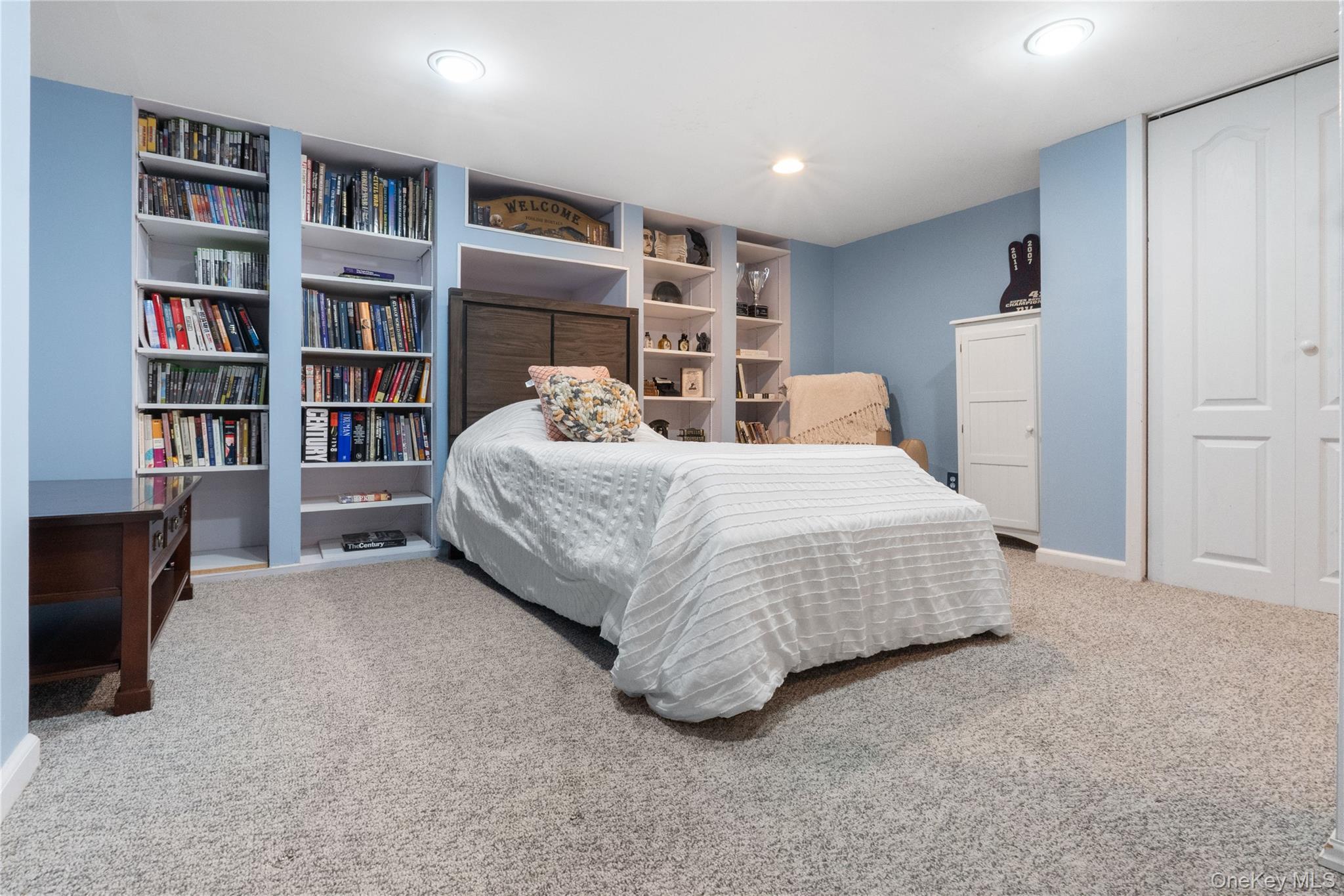 Single Family Cherokee Rd Out Of Area, NY 08816, MLS-946908-27