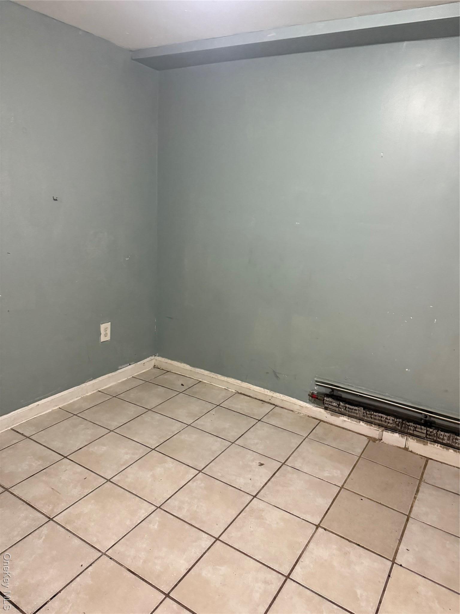 Single Family Euclid  Brooklyn, NY 11208, MLS-946934-15