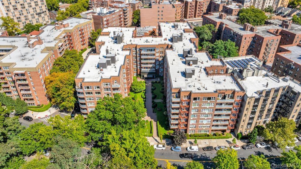 Coop Shore  Brooklyn, NY 11209, MLS-946943-29