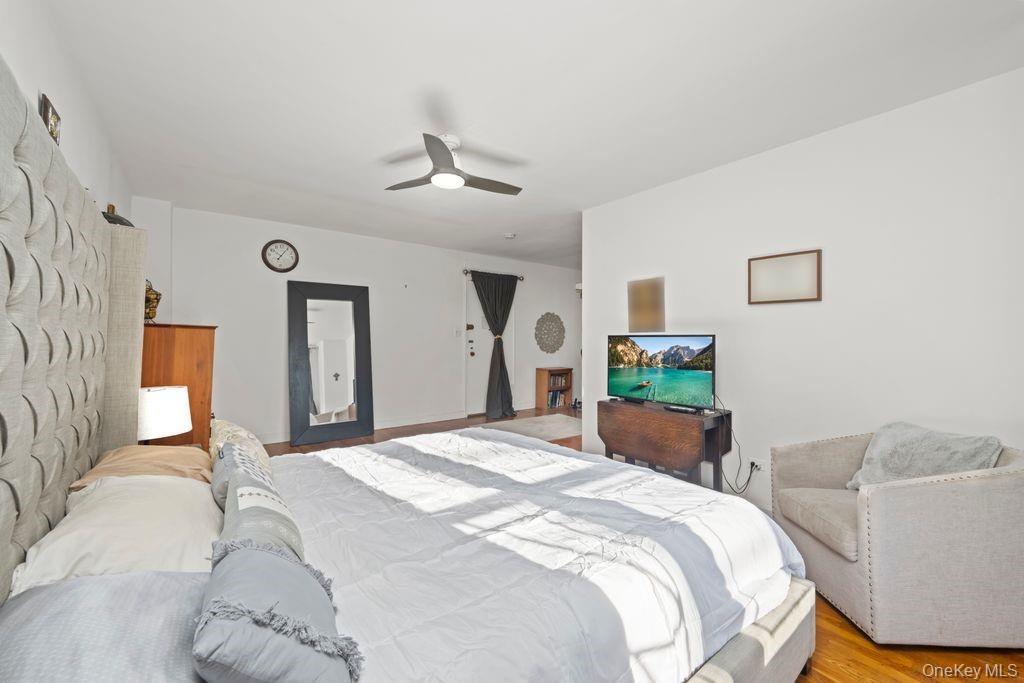 Coop Shore  Brooklyn, NY 11209, MLS-946943-8