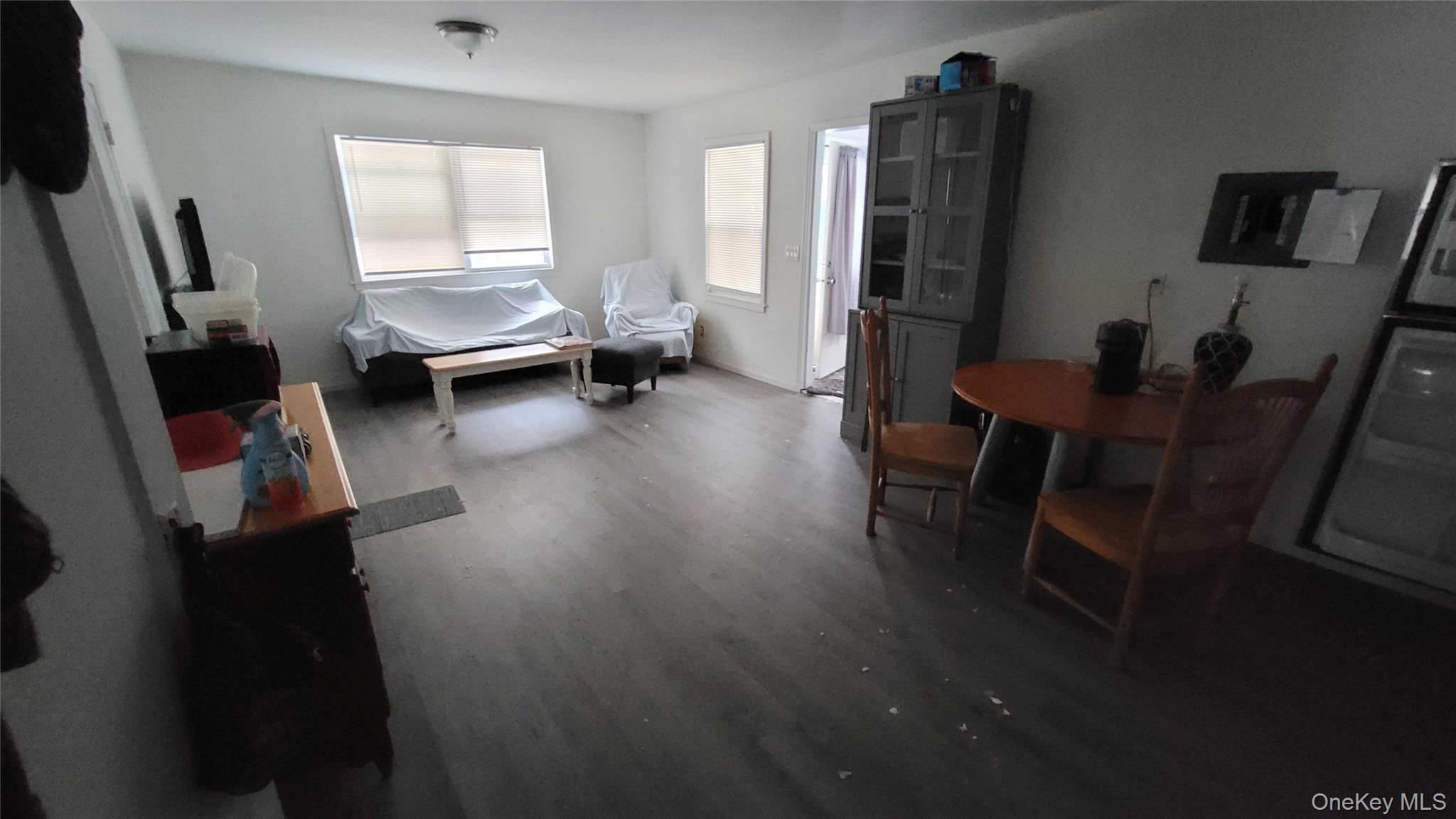 Single Family Woodcliff  Suffolk County, NY 11933, MLS-947024-3