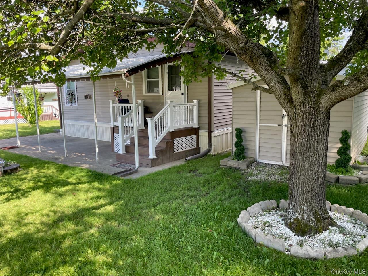 Single Family Brittany  Orange County, NY 12575, MLS-947063-2