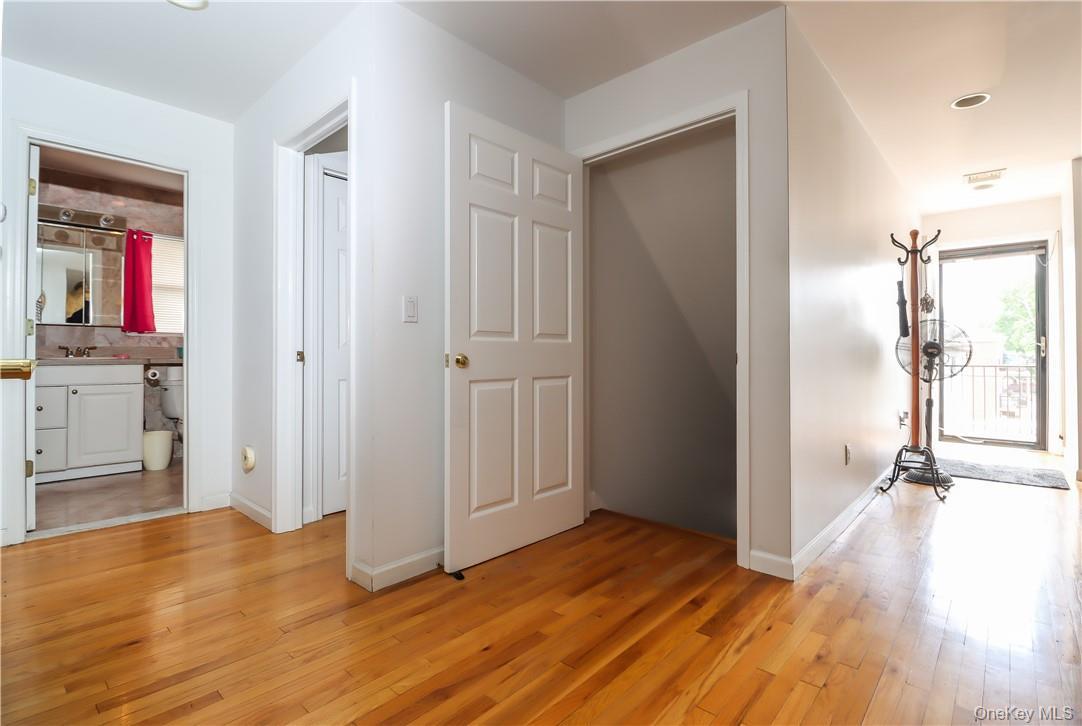 Single Family Midland Avenue  Westchester County, NY 10708, MLS-947077-4