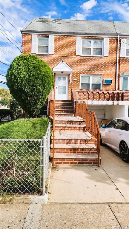 Apartment Brookville  Queens, NY 11422, MLS-947080-2