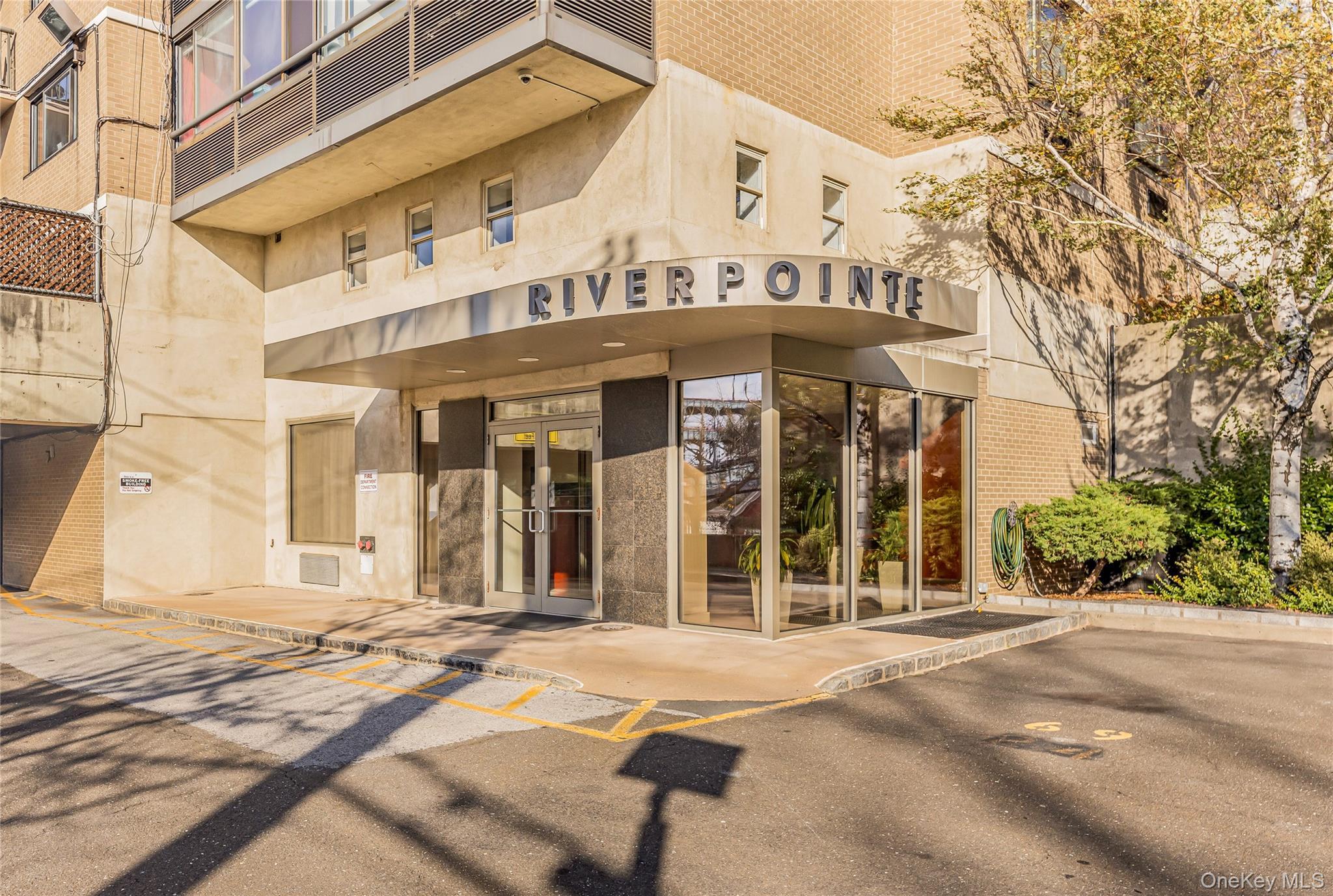 Condo Johnson Bronx, NY 10463, MLS-947088-19