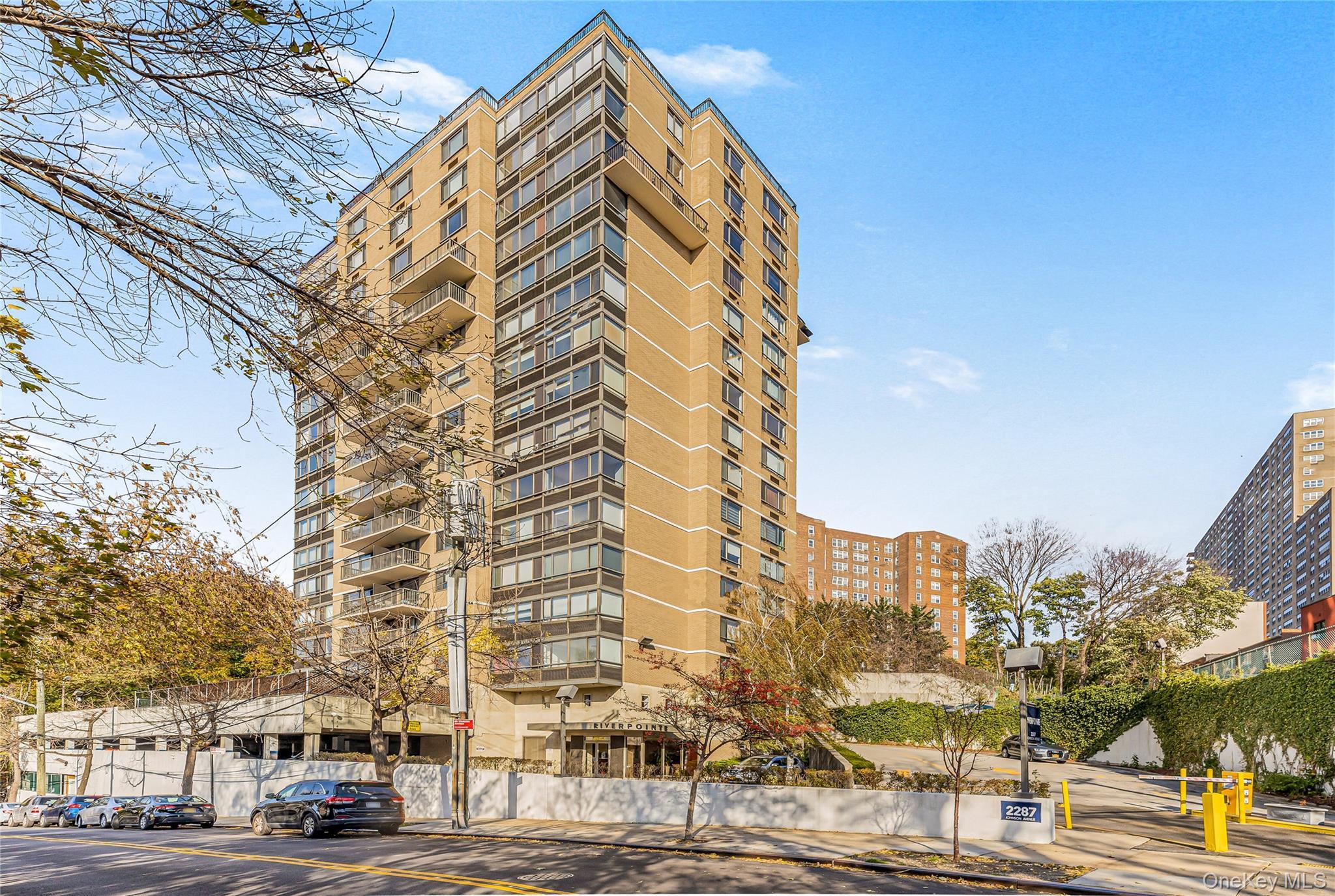 Condo Johnson Bronx, NY 10463, MLS-947088-20