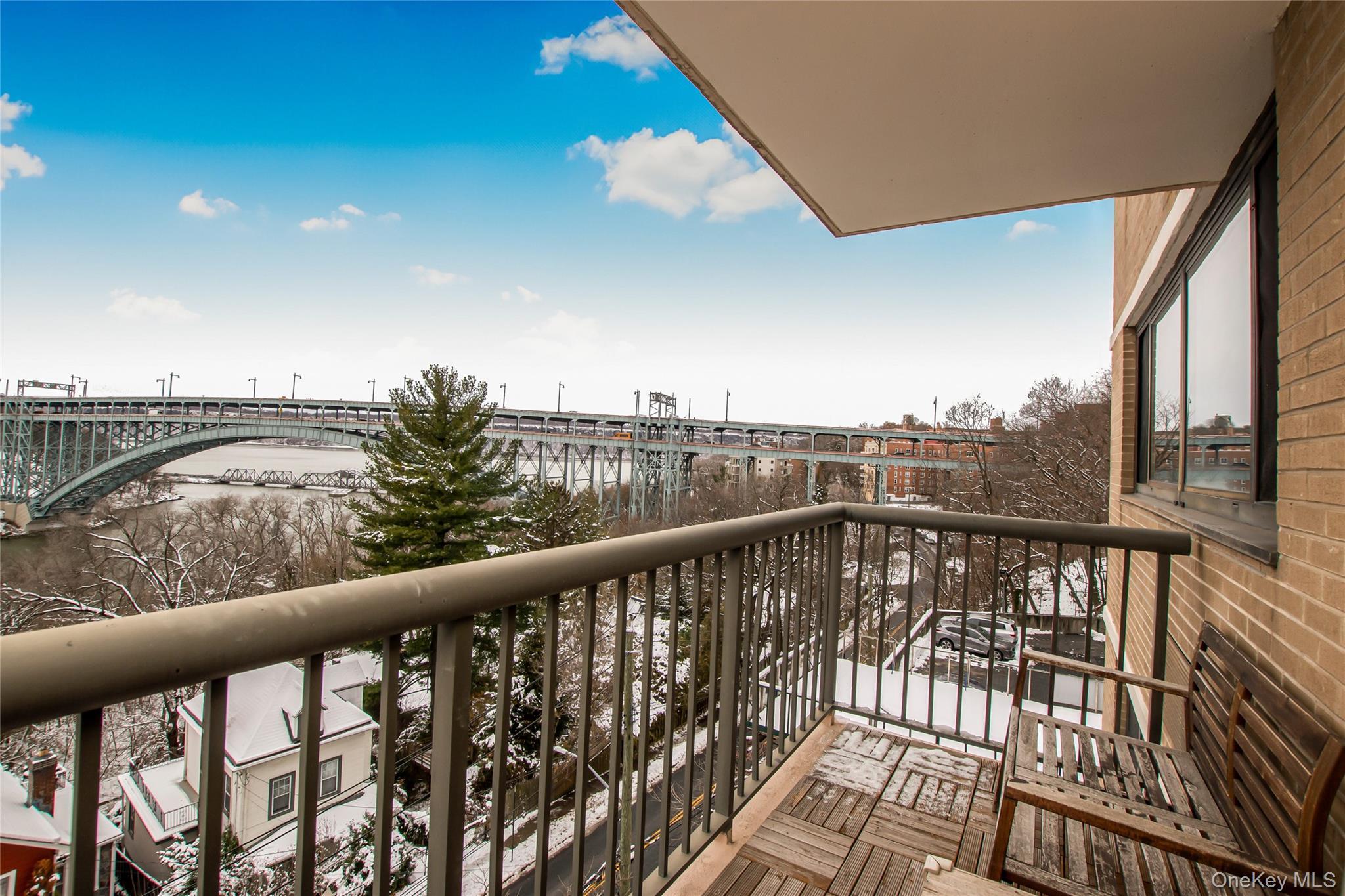 Condo Johnson Bronx, NY 10463, MLS-947088-9