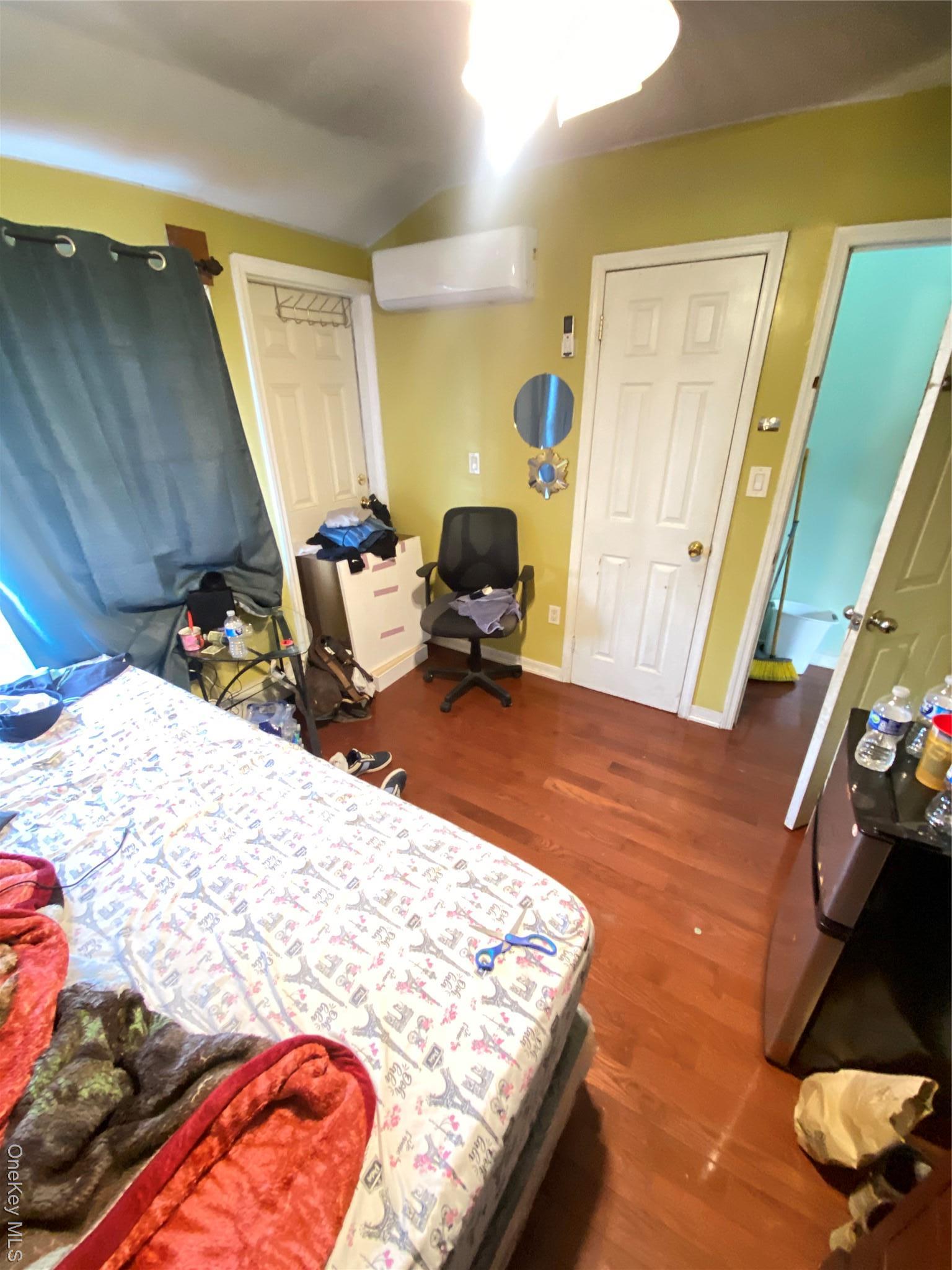 Single Family 85th  Queens, NY 11432, MLS-947135-21