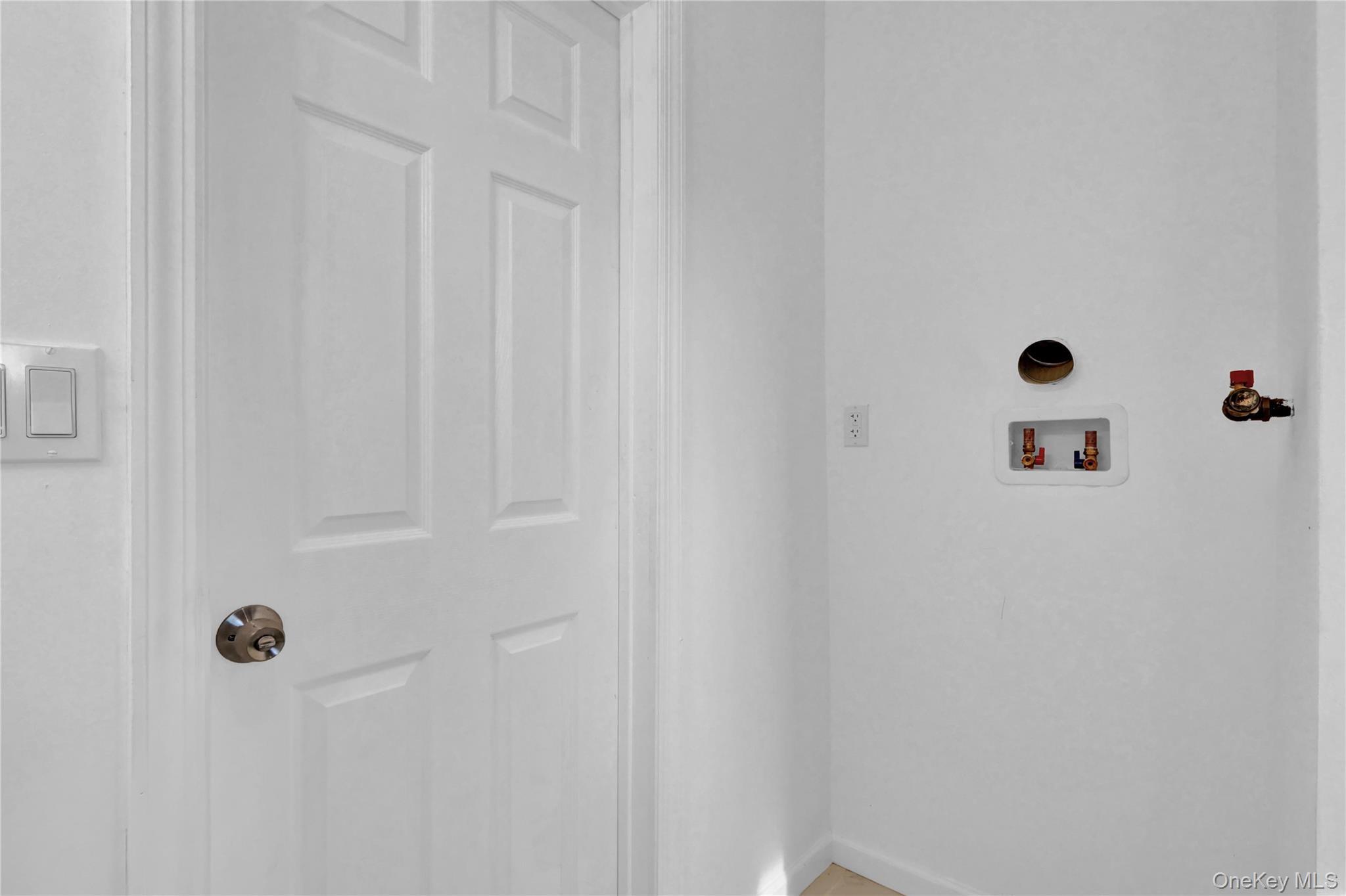 Single Family Hendrix  Brooklyn, NY 11207, MLS-947158-20