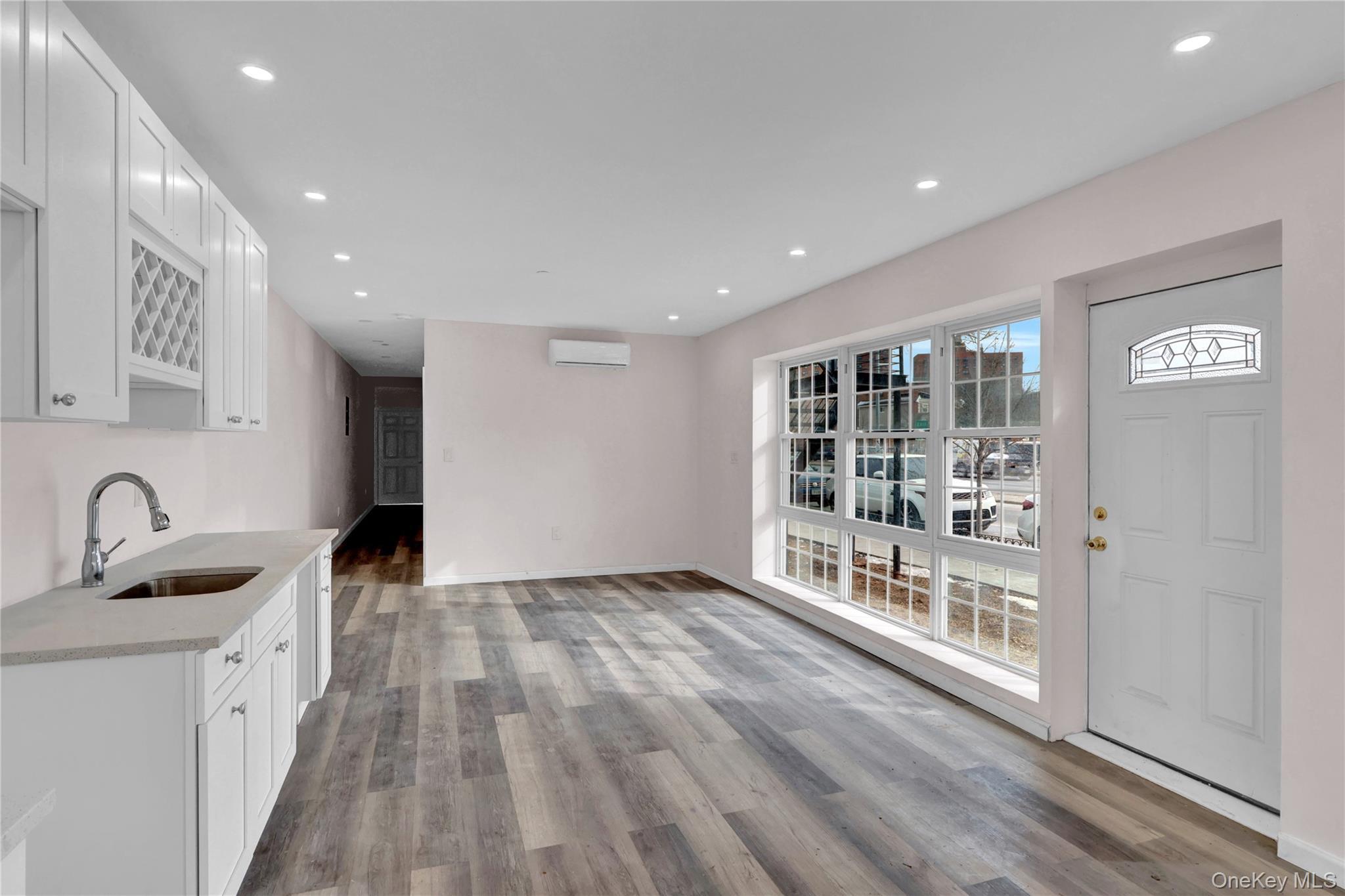 Single Family Hendrix  Brooklyn, NY 11207, MLS-947158-24