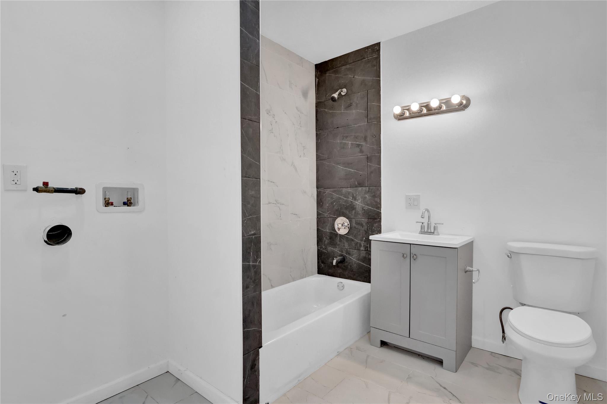 Single Family Hendrix  Brooklyn, NY 11207, MLS-947158-25