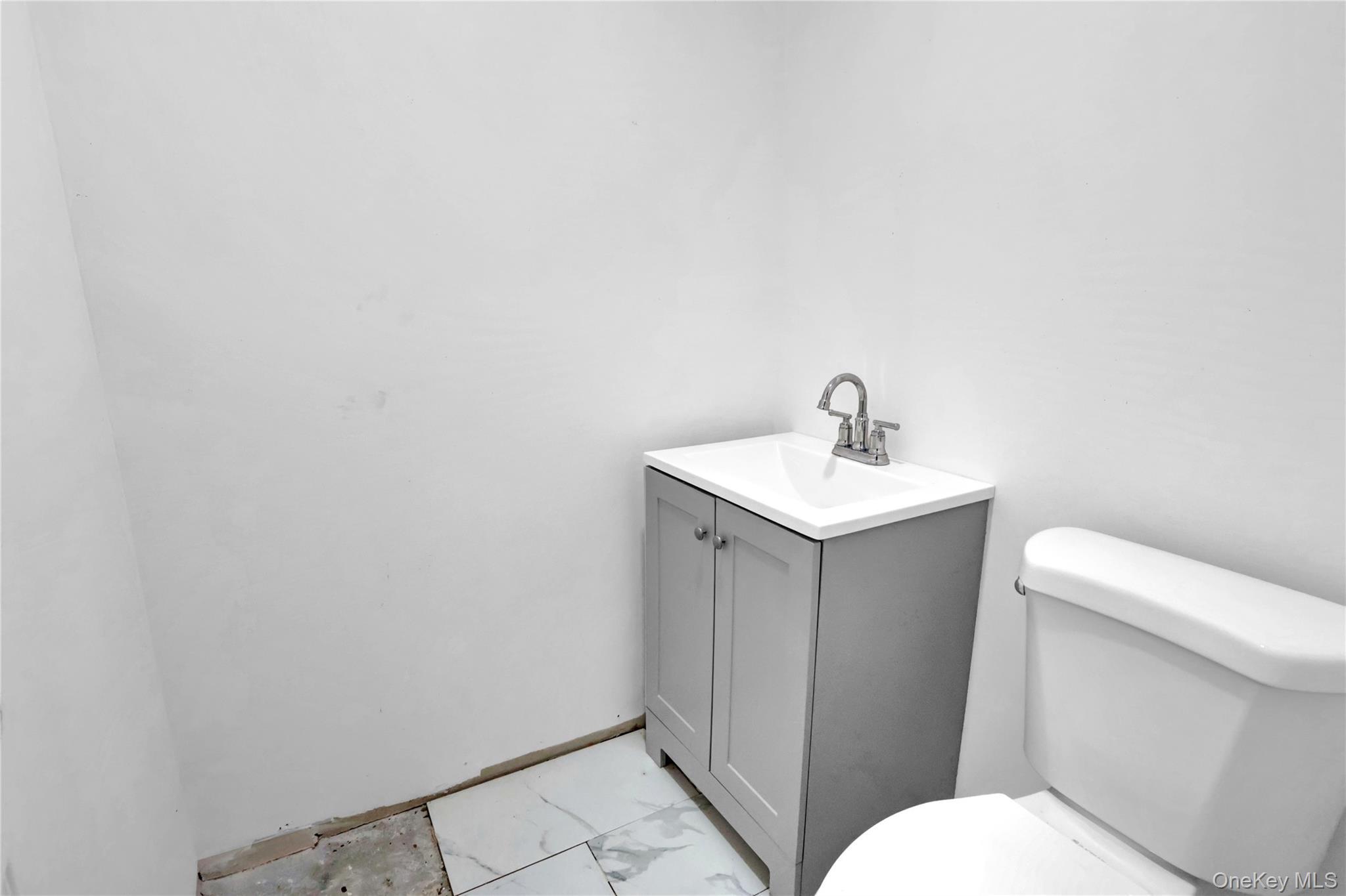 Single Family Hendrix  Brooklyn, NY 11207, MLS-947158-31