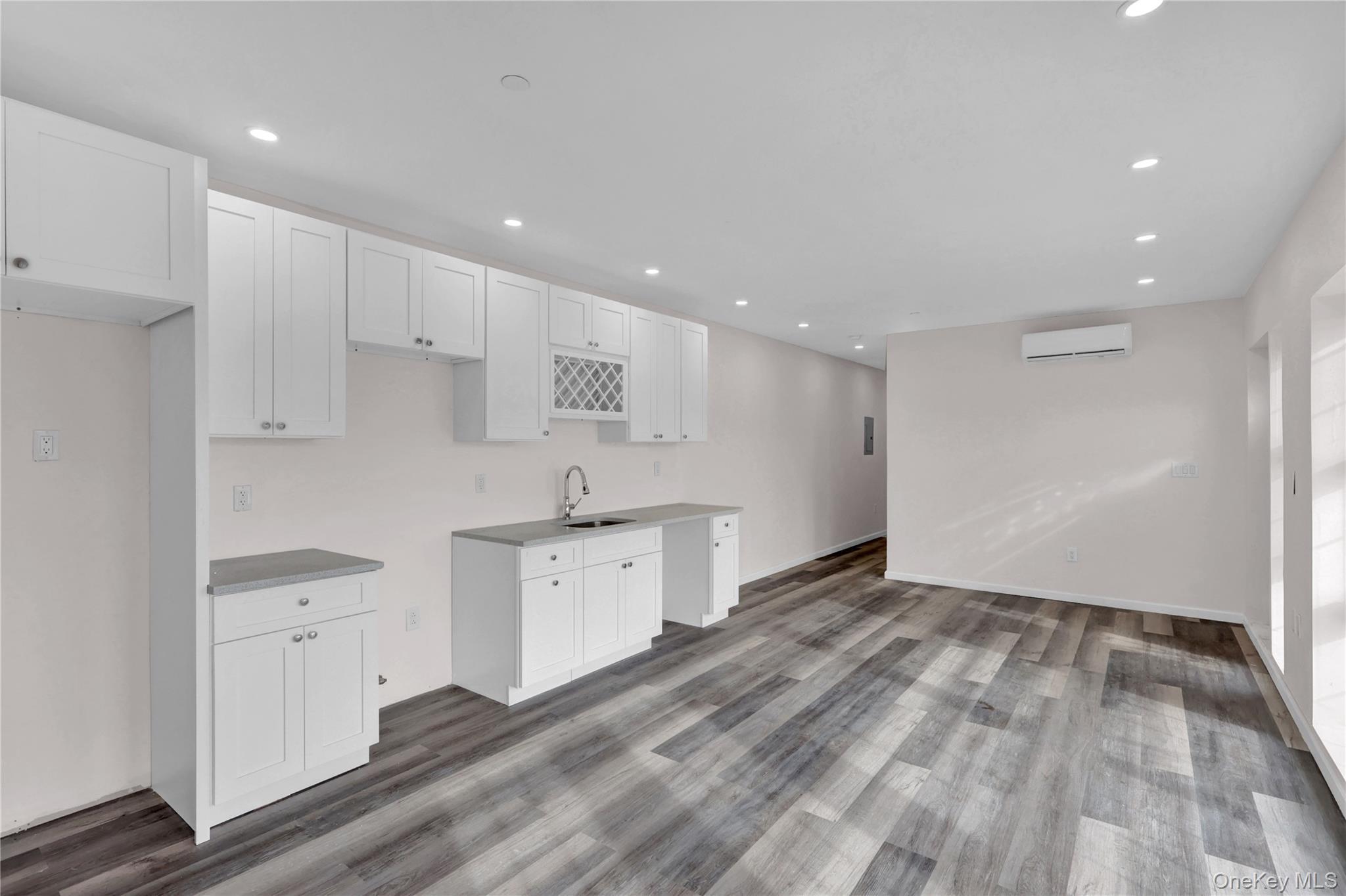 Single Family Hendrix  Brooklyn, NY 11207, MLS-947158-5