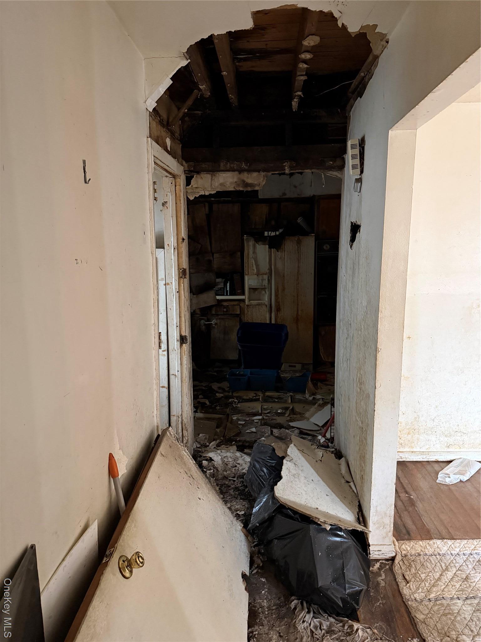 Single Family 219th Queens, NY 11413, MLS-947236-13