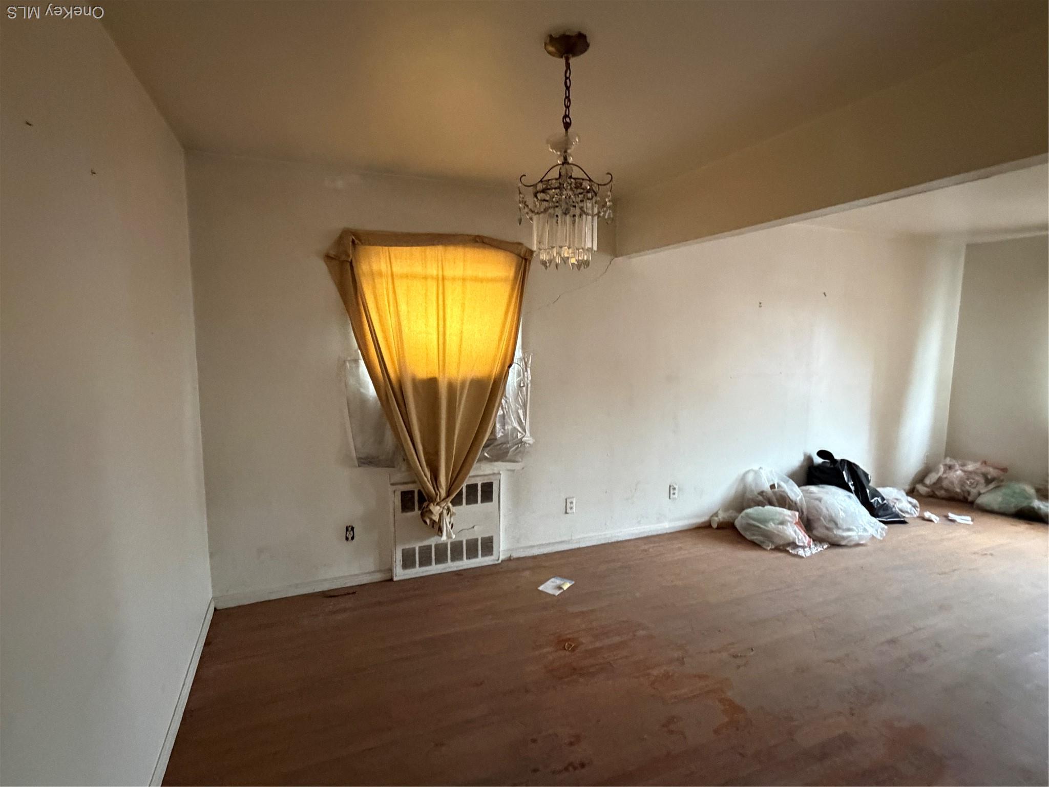 Single Family 219th Queens, NY 11413, MLS-947236-20