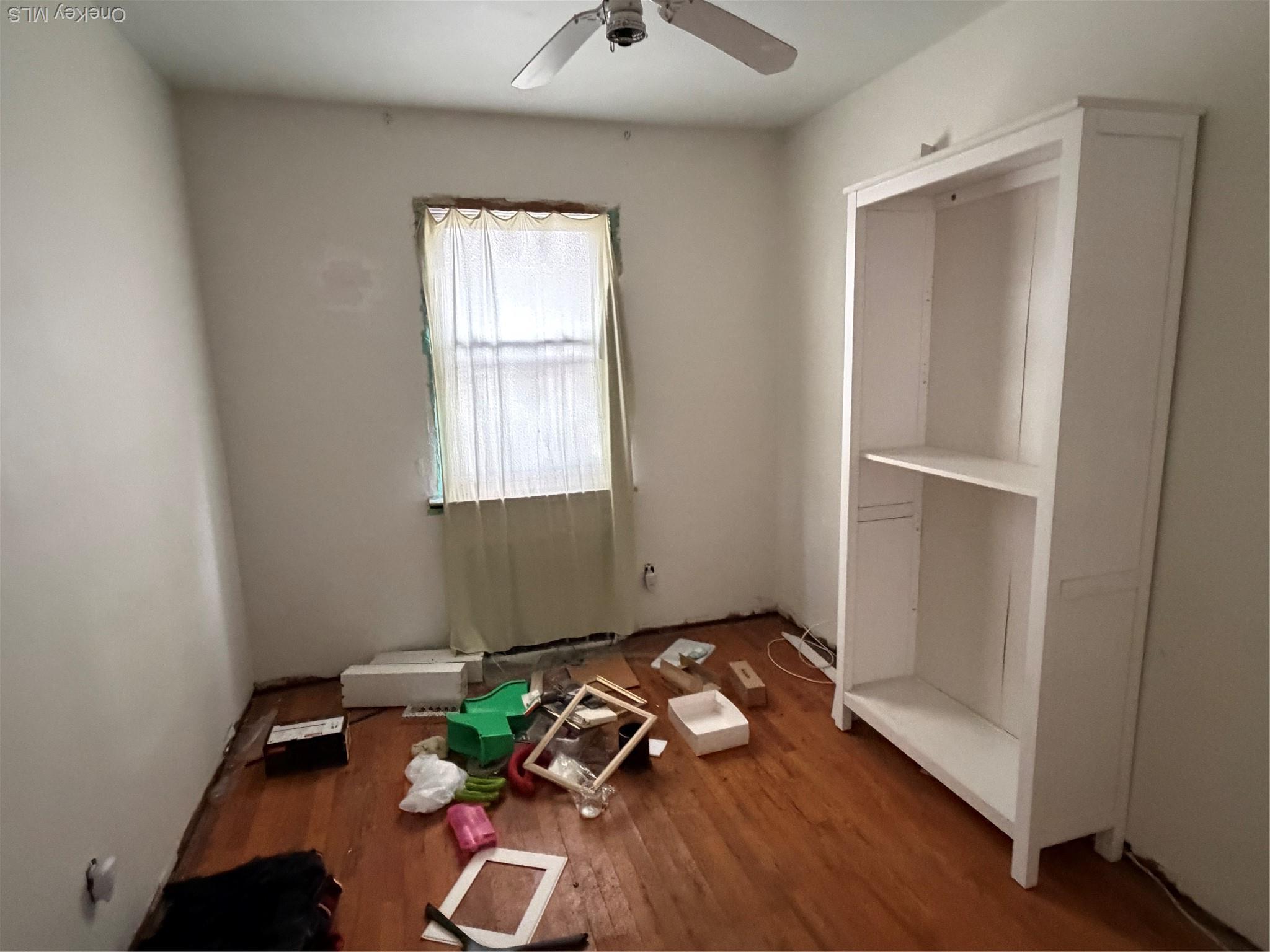 Single Family 219th Queens, NY 11413, MLS-947236-28