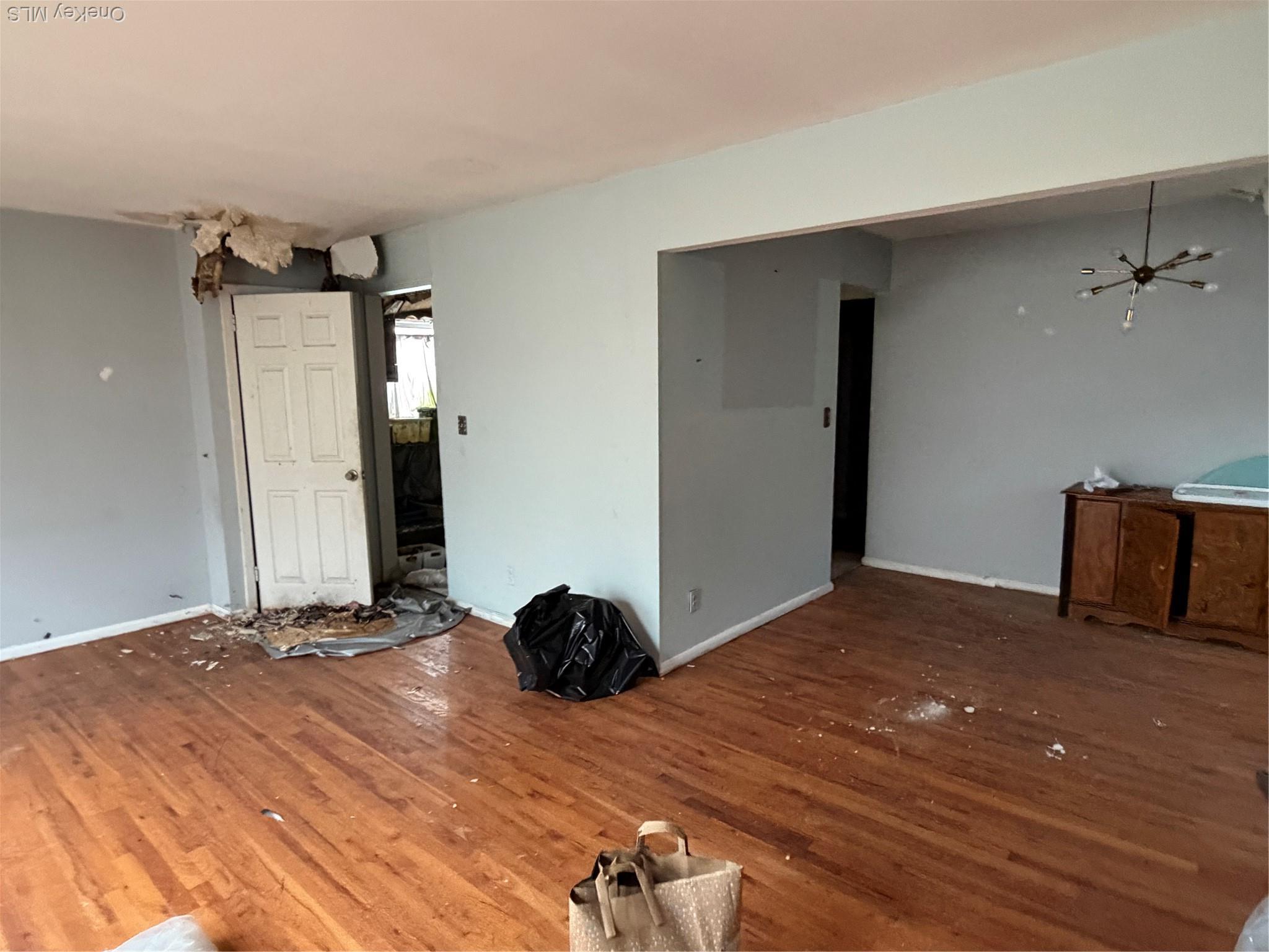 Single Family 219th Queens, NY 11413, MLS-947236-38