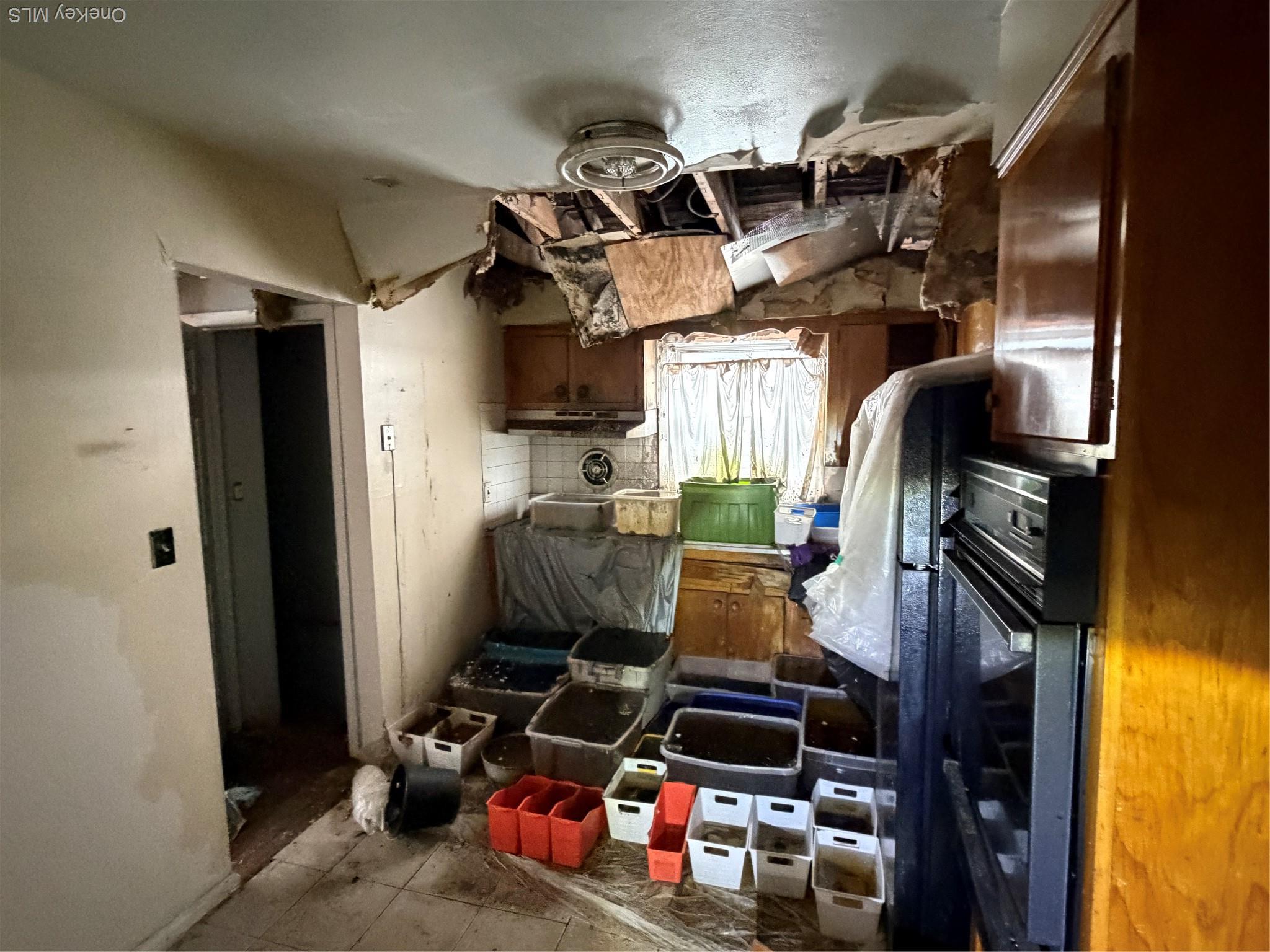 Single Family 219th Queens, NY 11413, MLS-947236-40