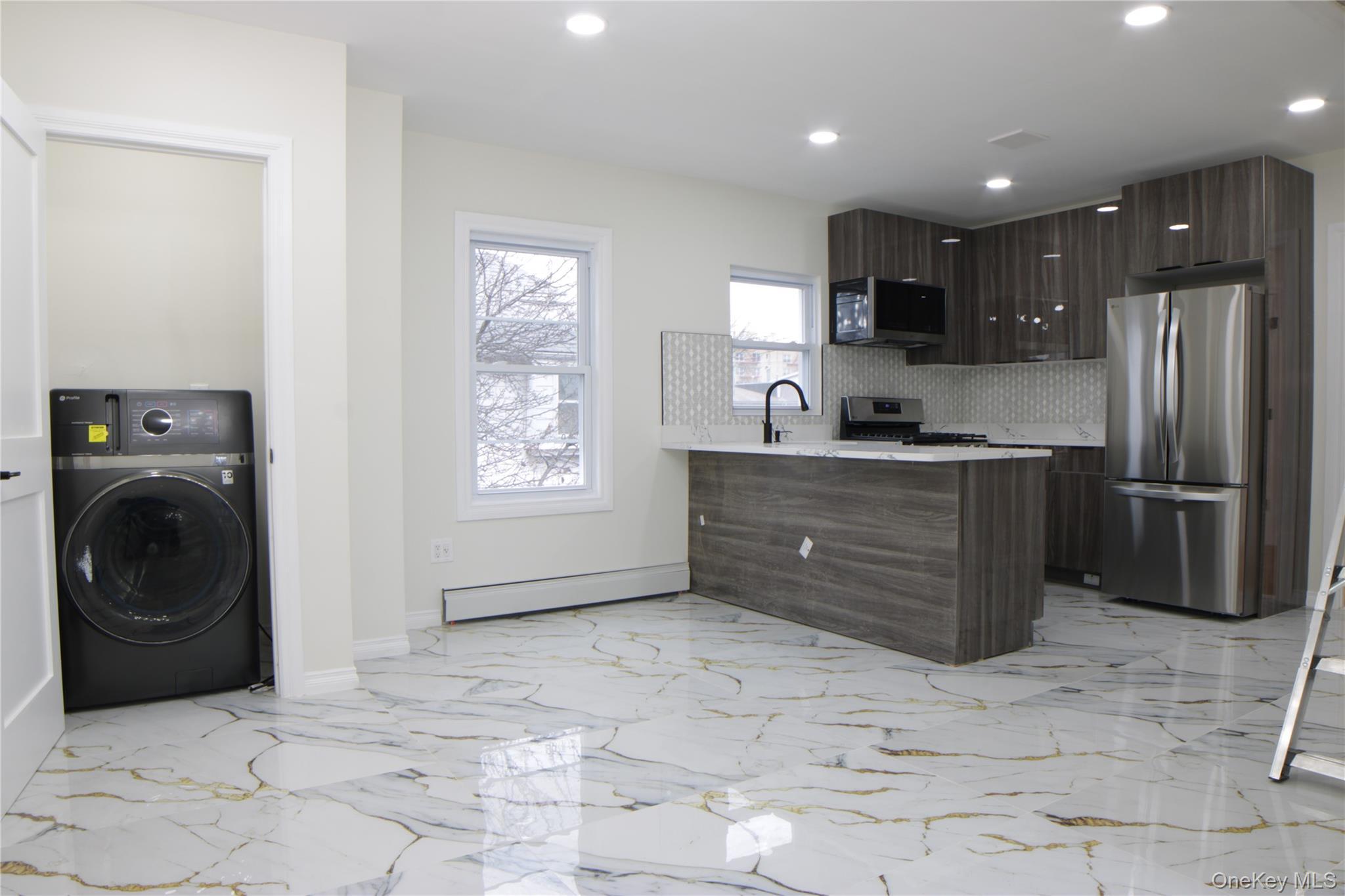 Single Family 94th  Queens, NY 11428, MLS-947283-14