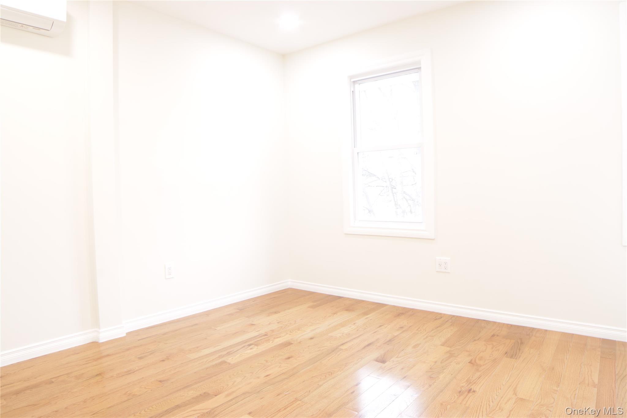 Single Family 94th  Queens, NY 11428, MLS-947283-4