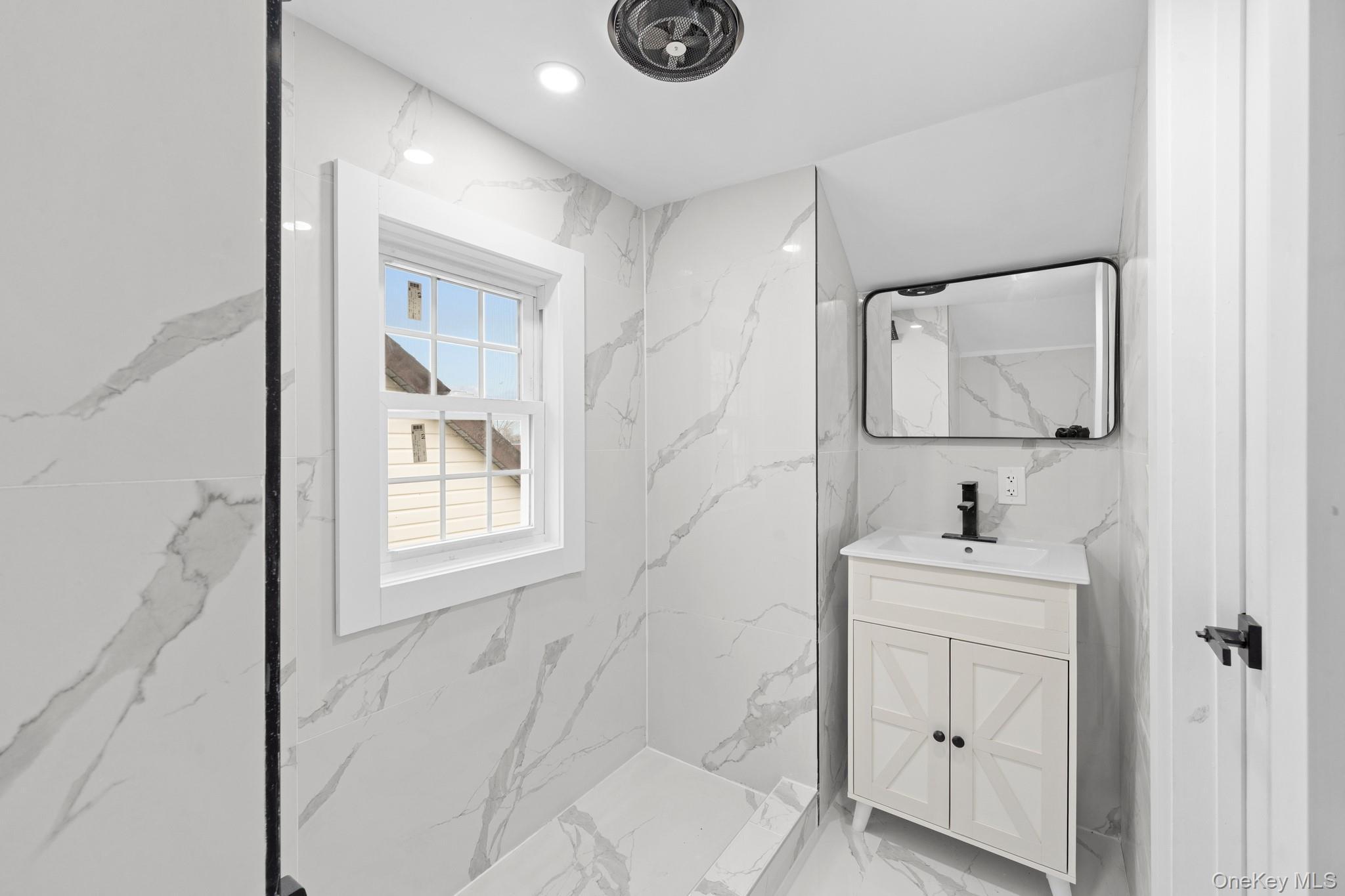 Single Family Murdock  Queens, NY 11412, MLS-947302-13