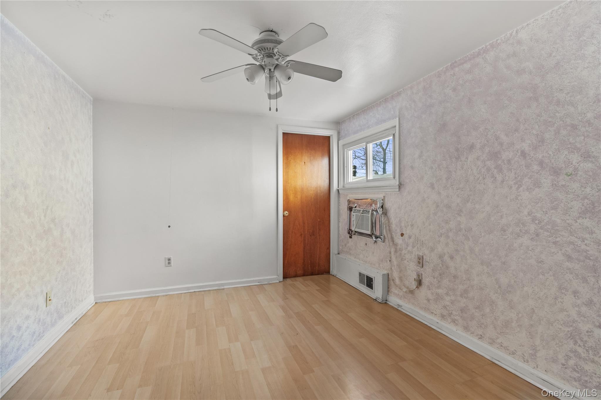 Single Family Hurd  Rockland County, NY 10923, MLS-947319-22