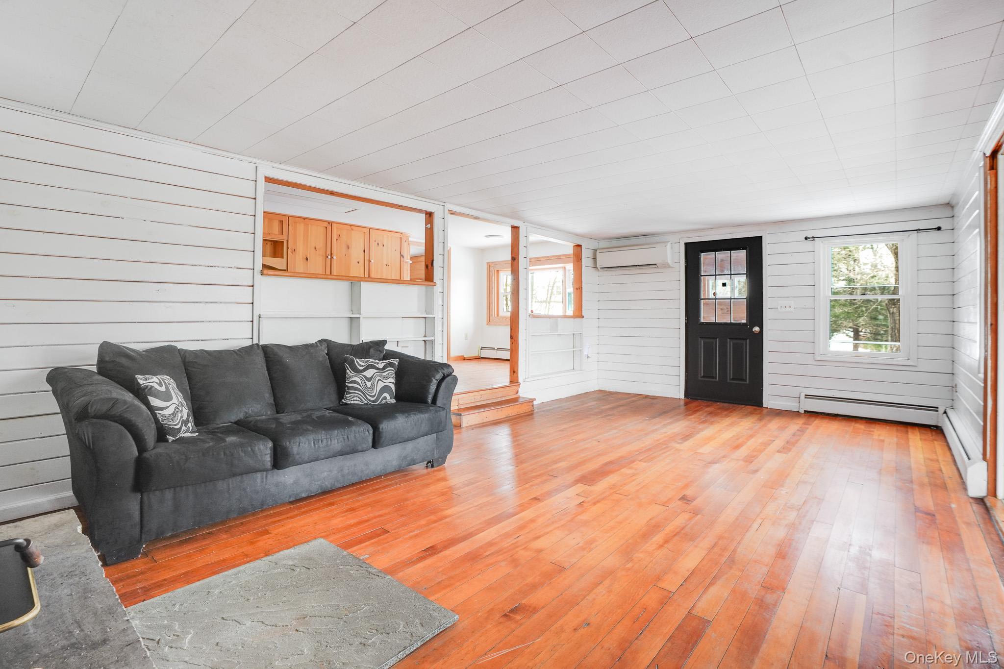 Single Family Netherwood  Dutchess County, NY 12578, MLS-947345-7