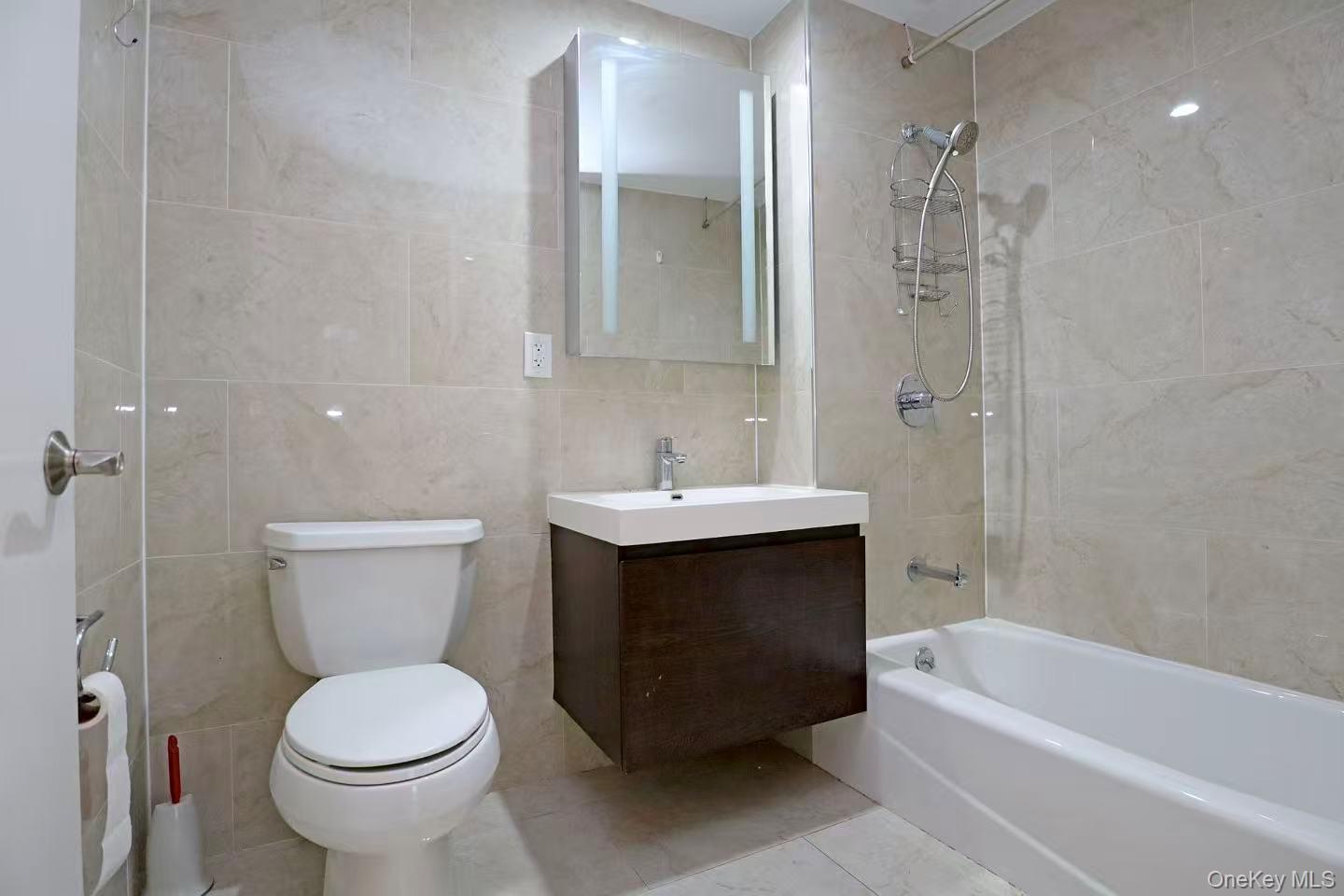 Condo Union  Queens, NY 11366, MLS-947410-14