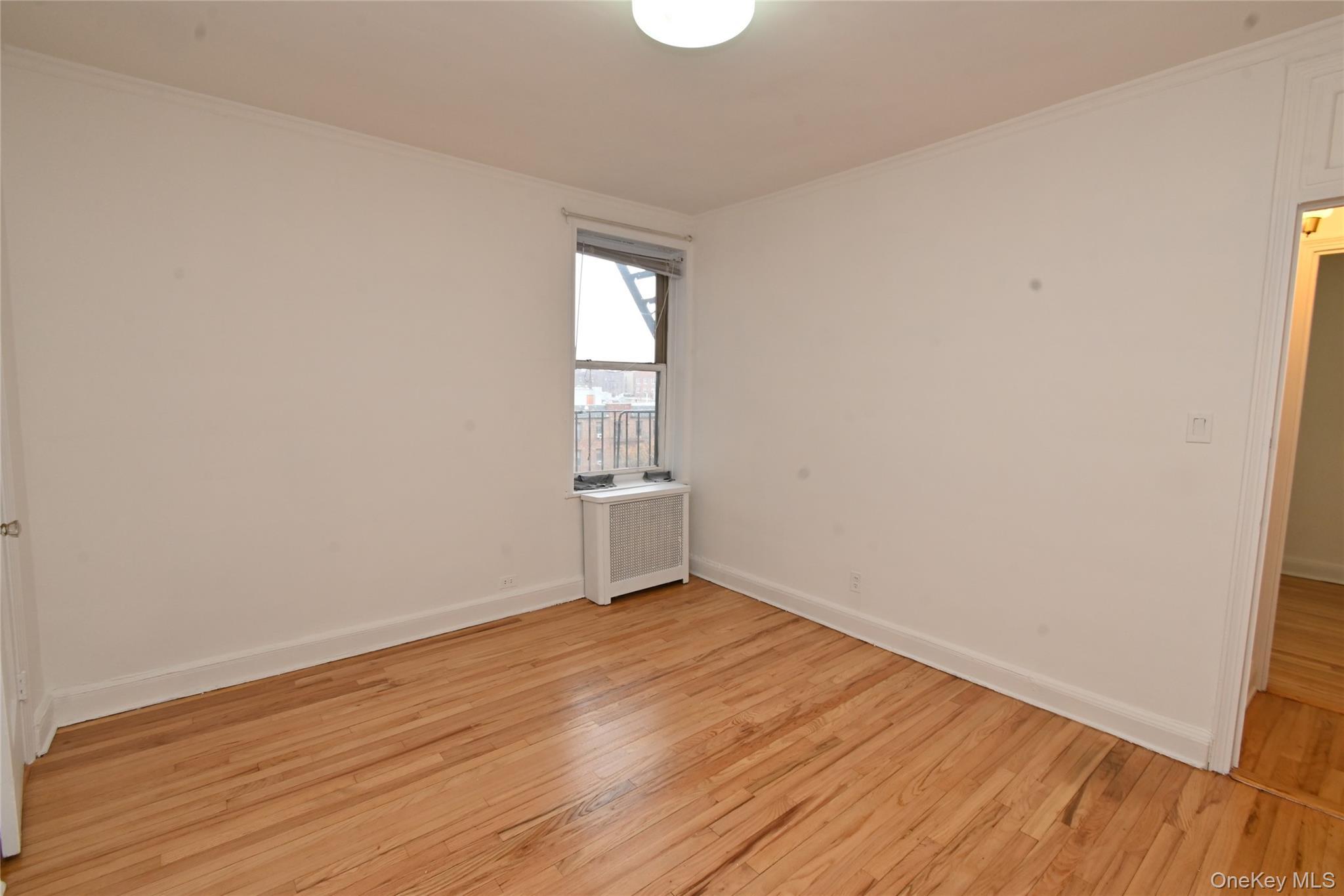 Coop 48th Queens, NY 11377, MLS-947414-22