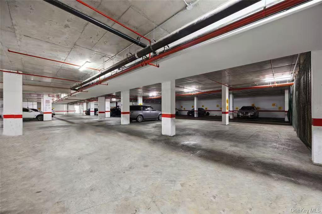 Condo Union  Queens, NY 11366, MLS-947416-18