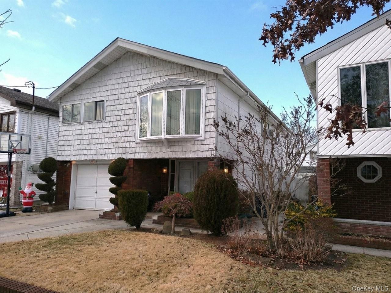 Single Family 86th  Queens, NY 11414, MLS-947420-6