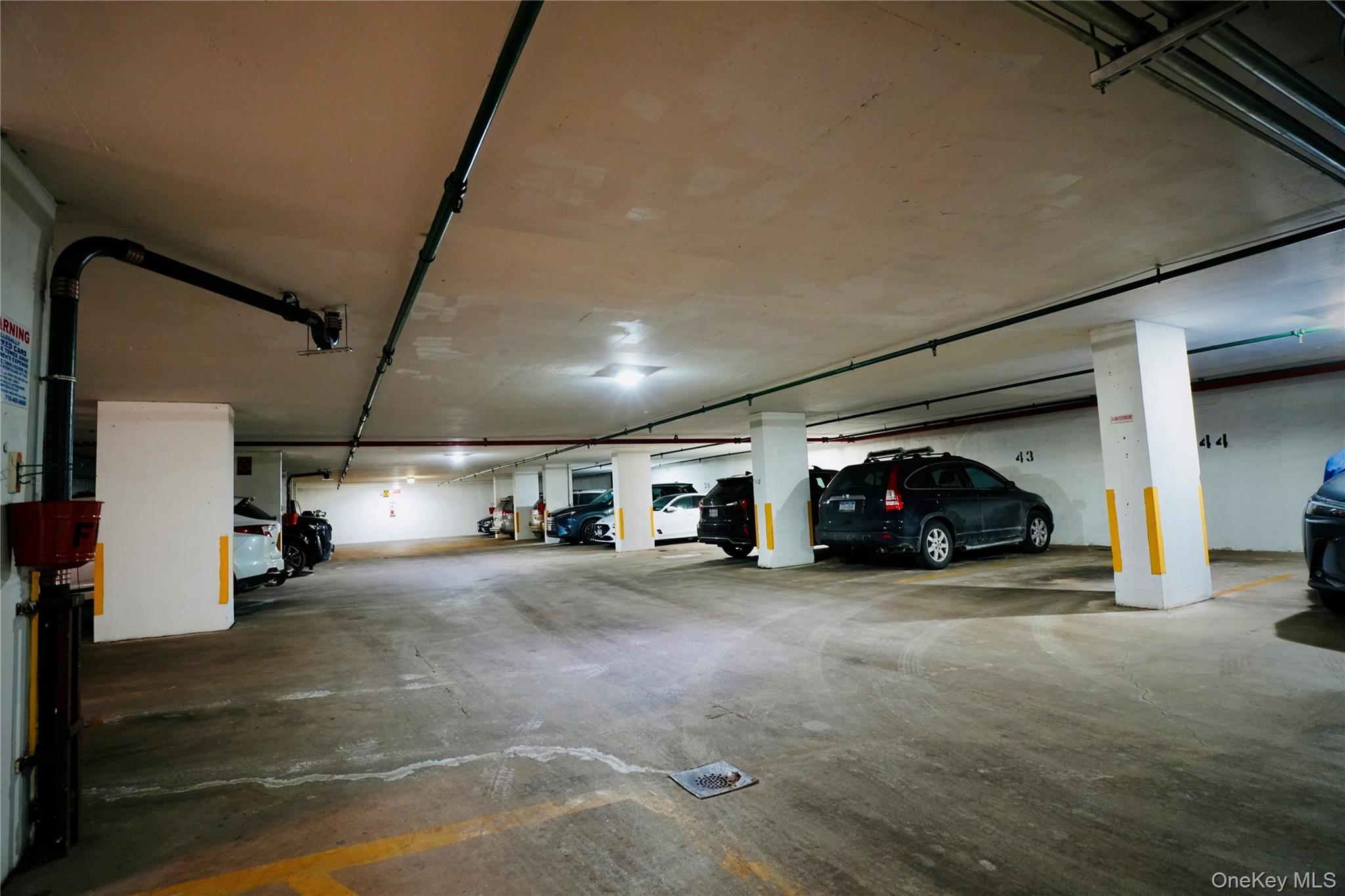 Coop 45 Avenue  Queens, NY 11373, MLS-947433-7