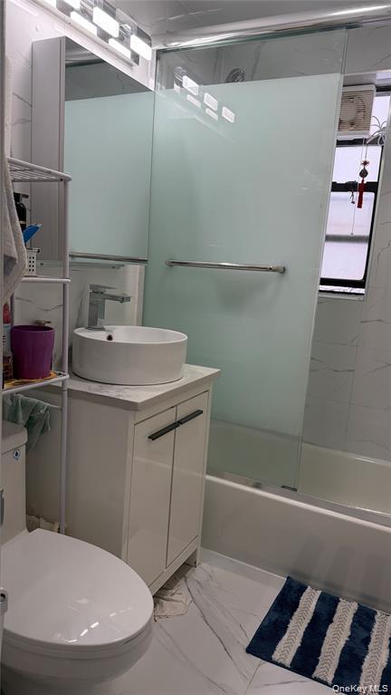 Coop Sanford  Queens, NY 11355, MLS-947452-5