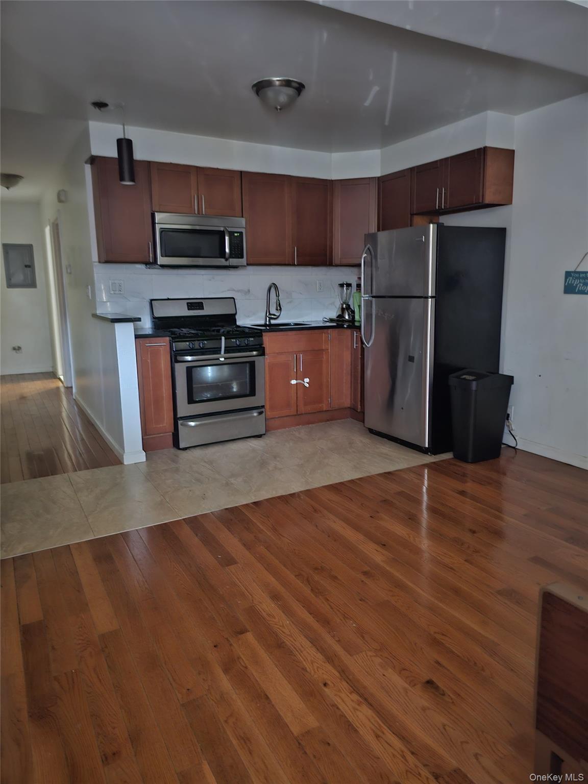 Single Family 156th  Queens, NY 11433, MLS-947476-10