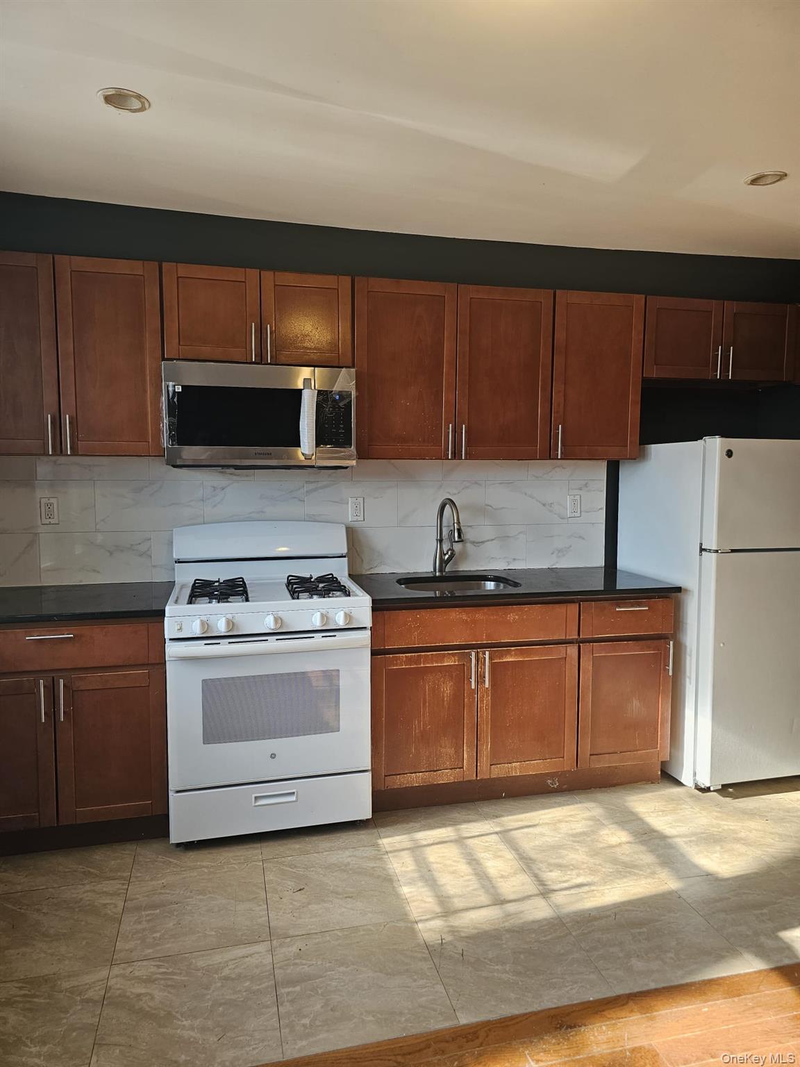 Single Family 156th  Queens, NY 11433, MLS-947476-18