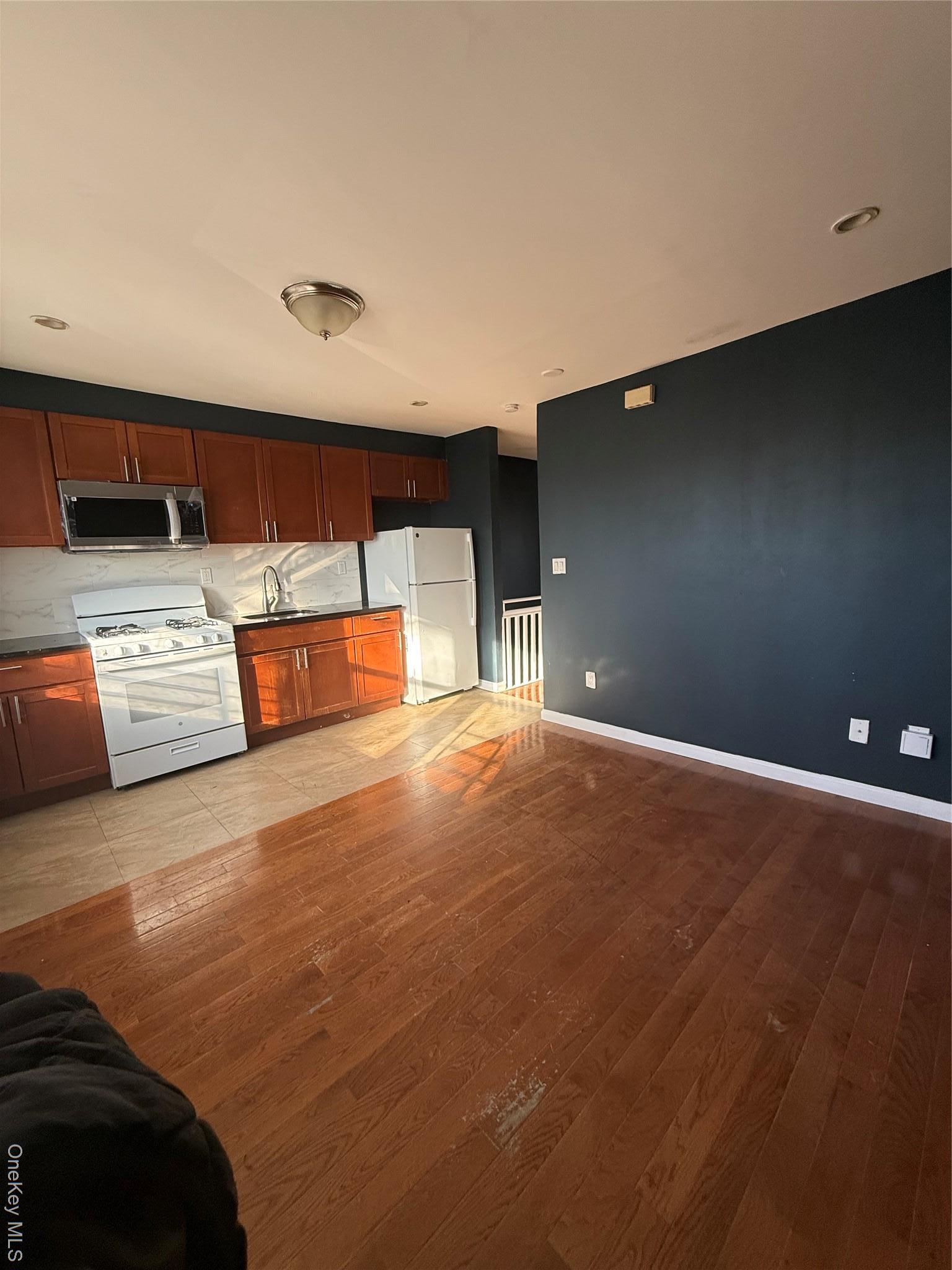 Single Family 156th  Queens, NY 11433, MLS-947476-19