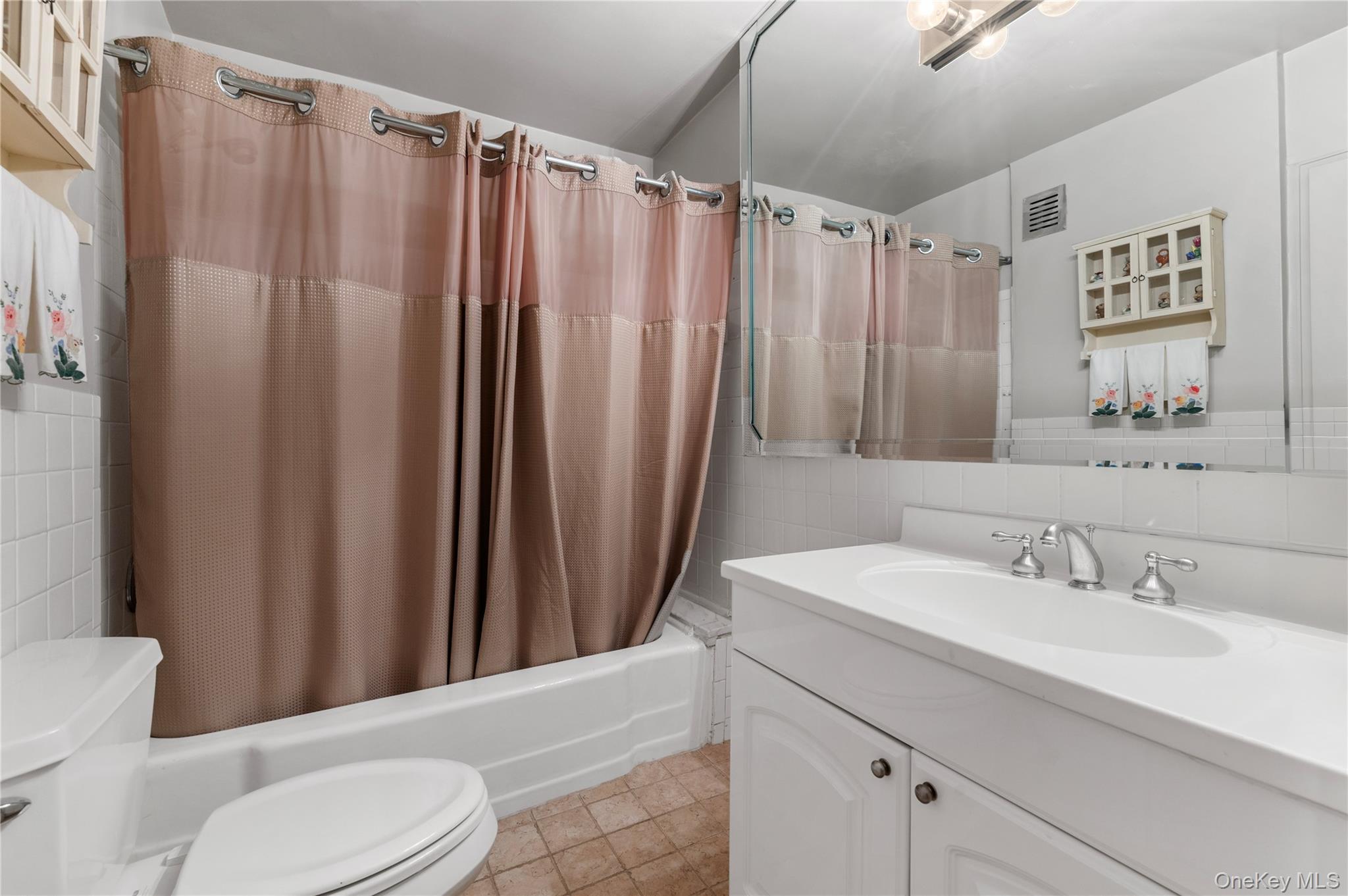 Coop Chapel  Nassau County, NY 11021, MLS-947493-14