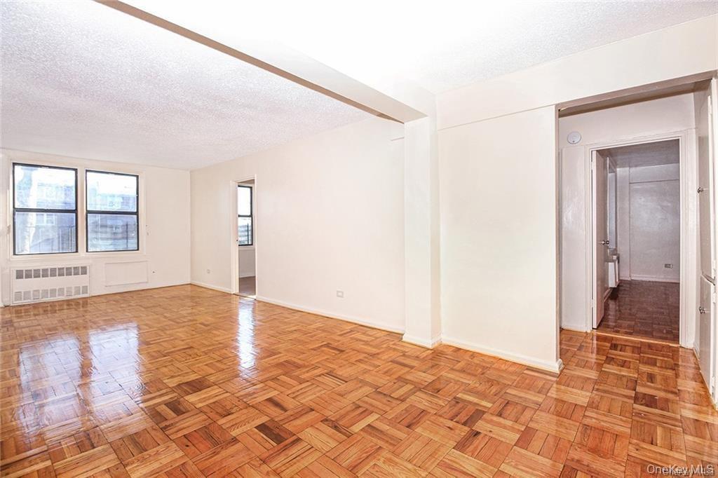 Coop Bronxwood  Bronx, NY 10469, MLS-947497-3