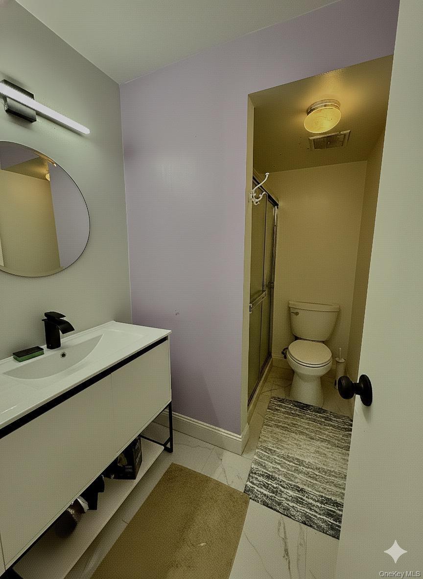 Condo Santa Barbara  Nassau County, NY 11803, MLS-947537-12